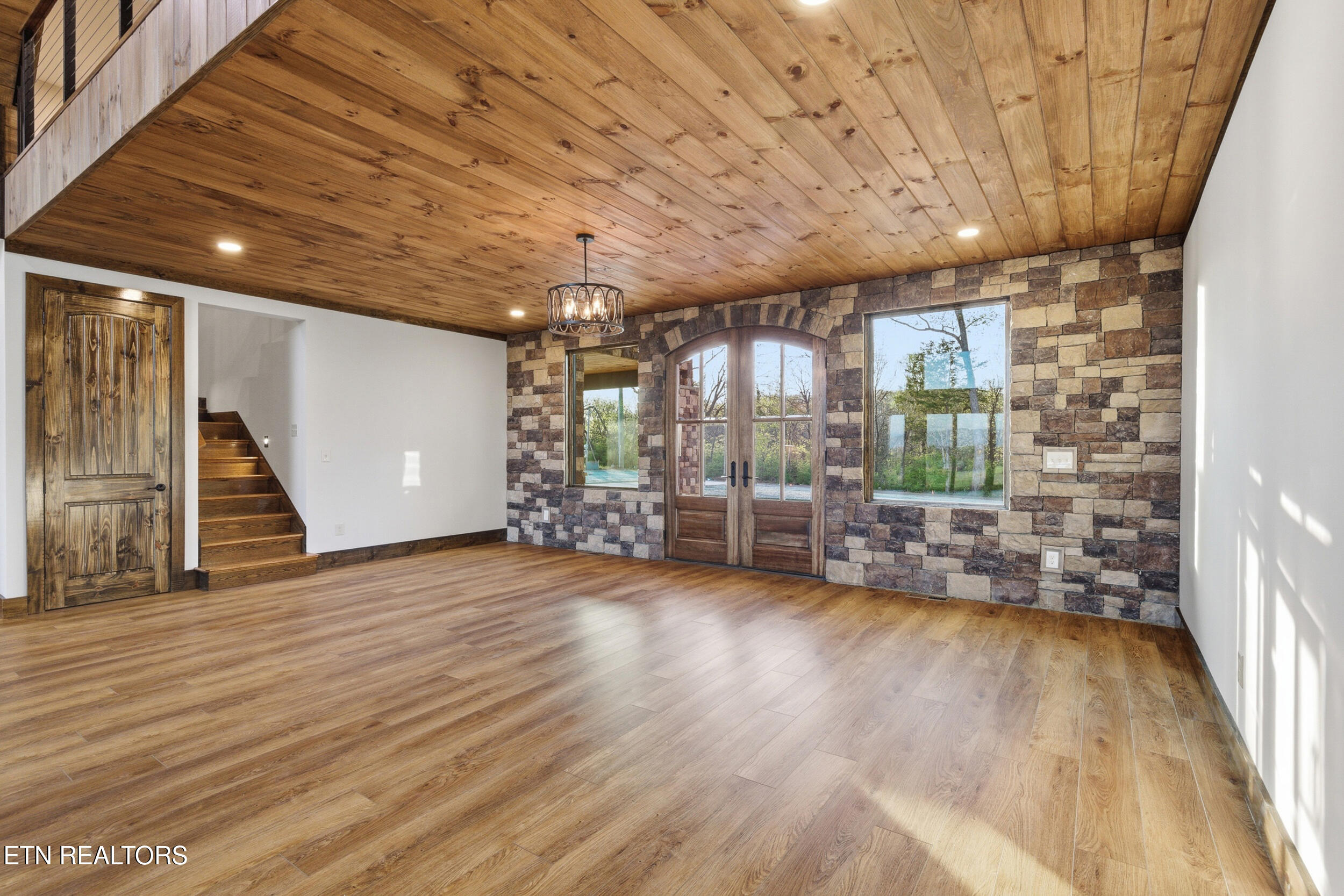 411 Meadow Road Greenback TN 37742