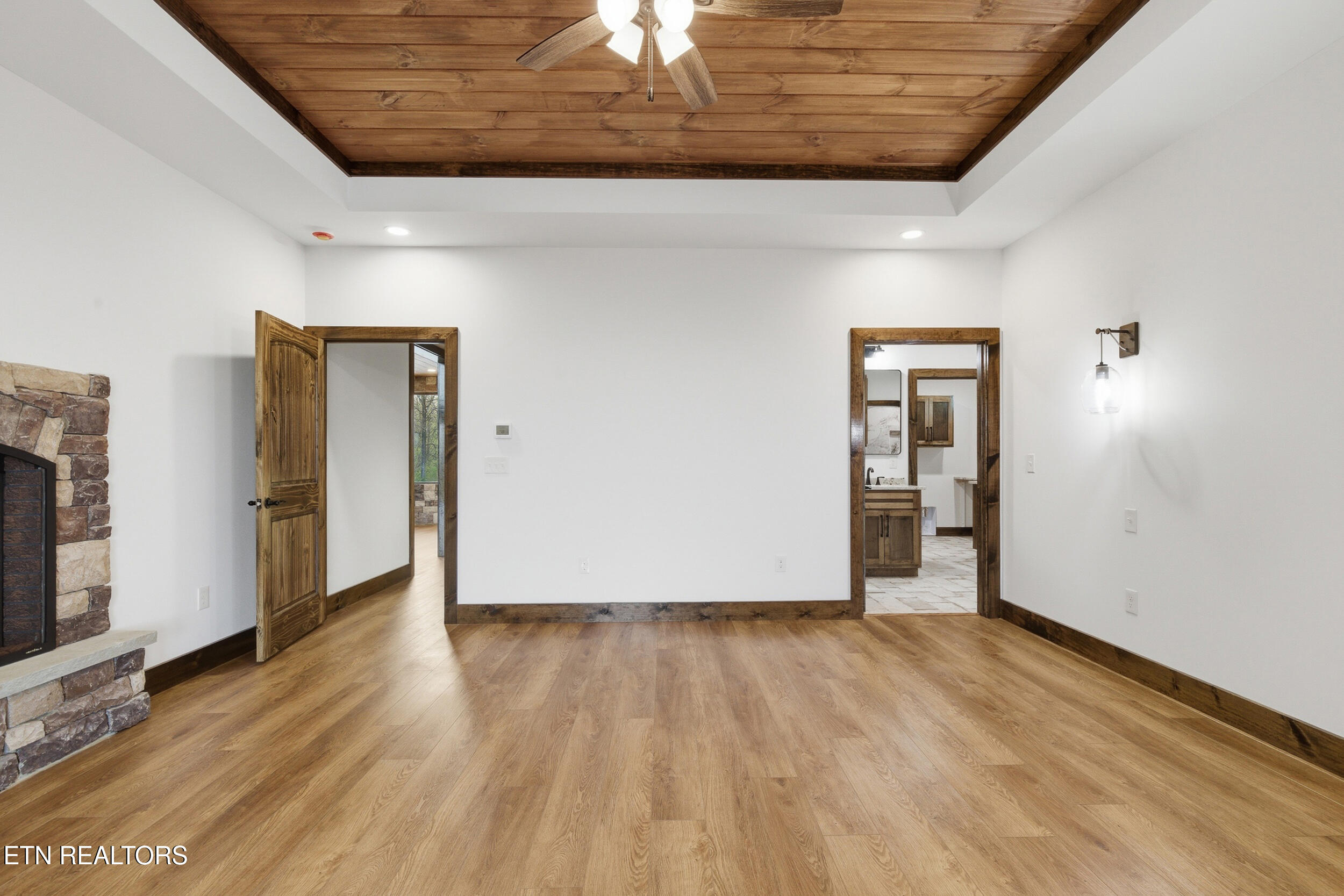 411 Meadow Road Greenback TN 37742
