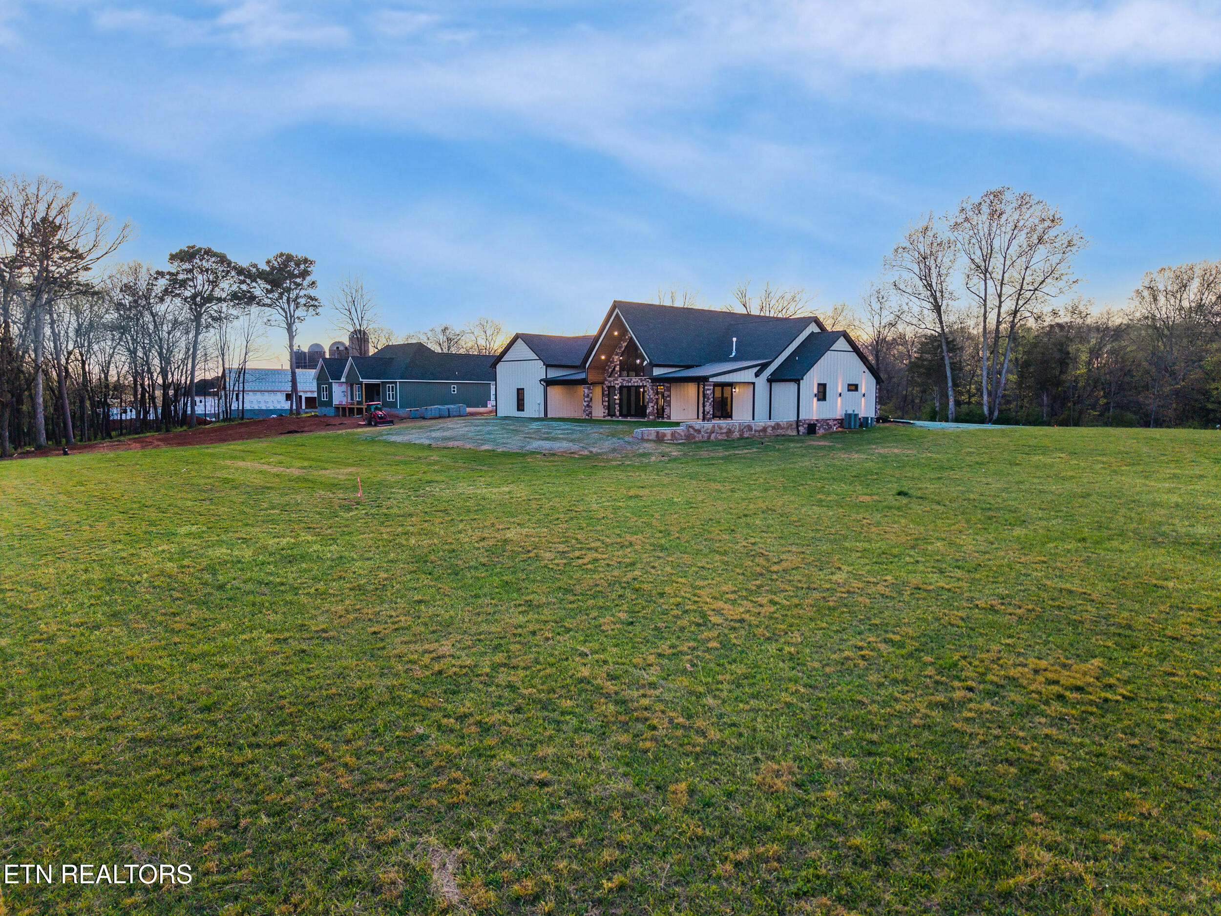411 Meadow Road Greenback TN 37742