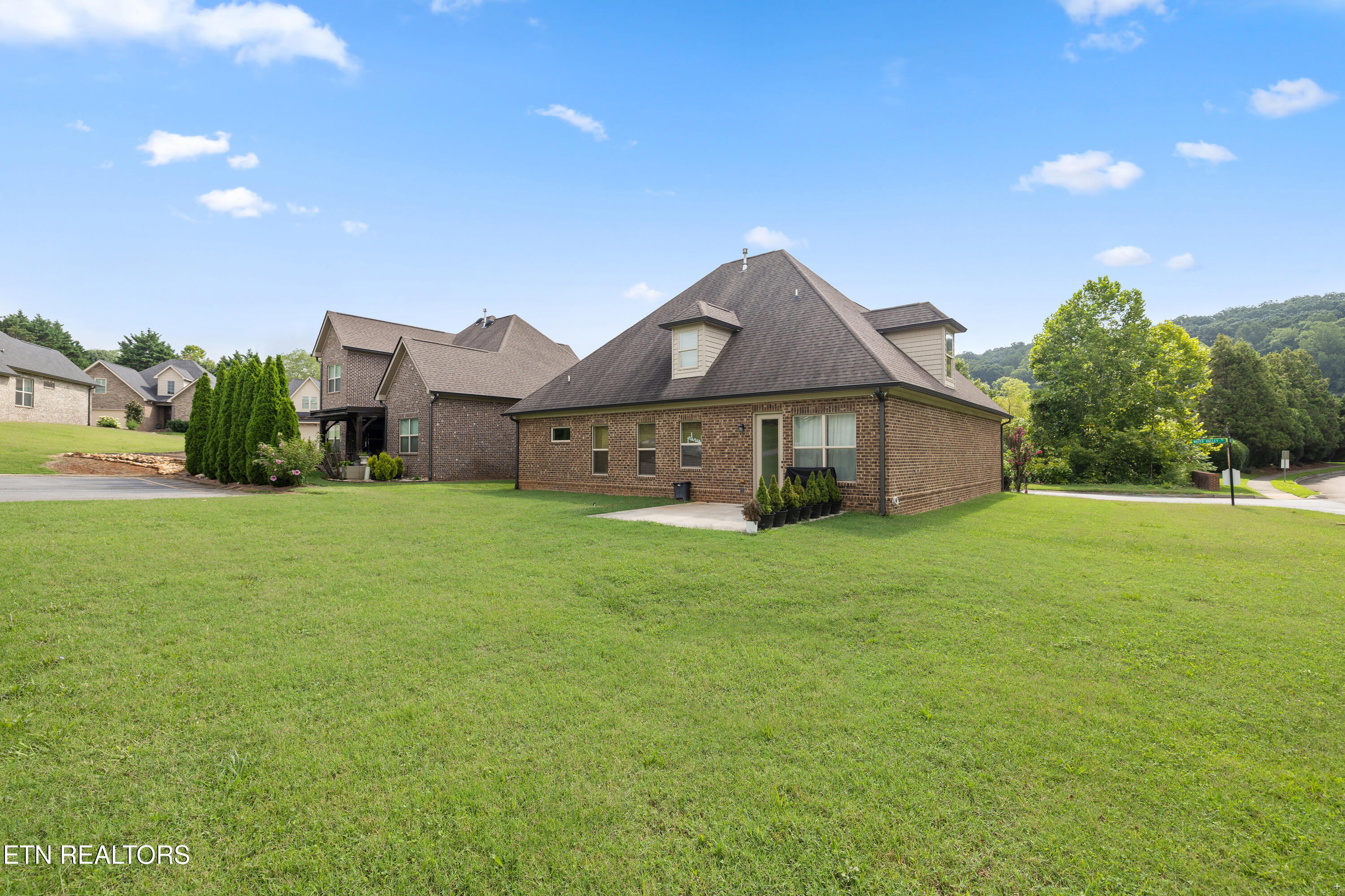 2401 Water Valley Way Knoxville TN 37932