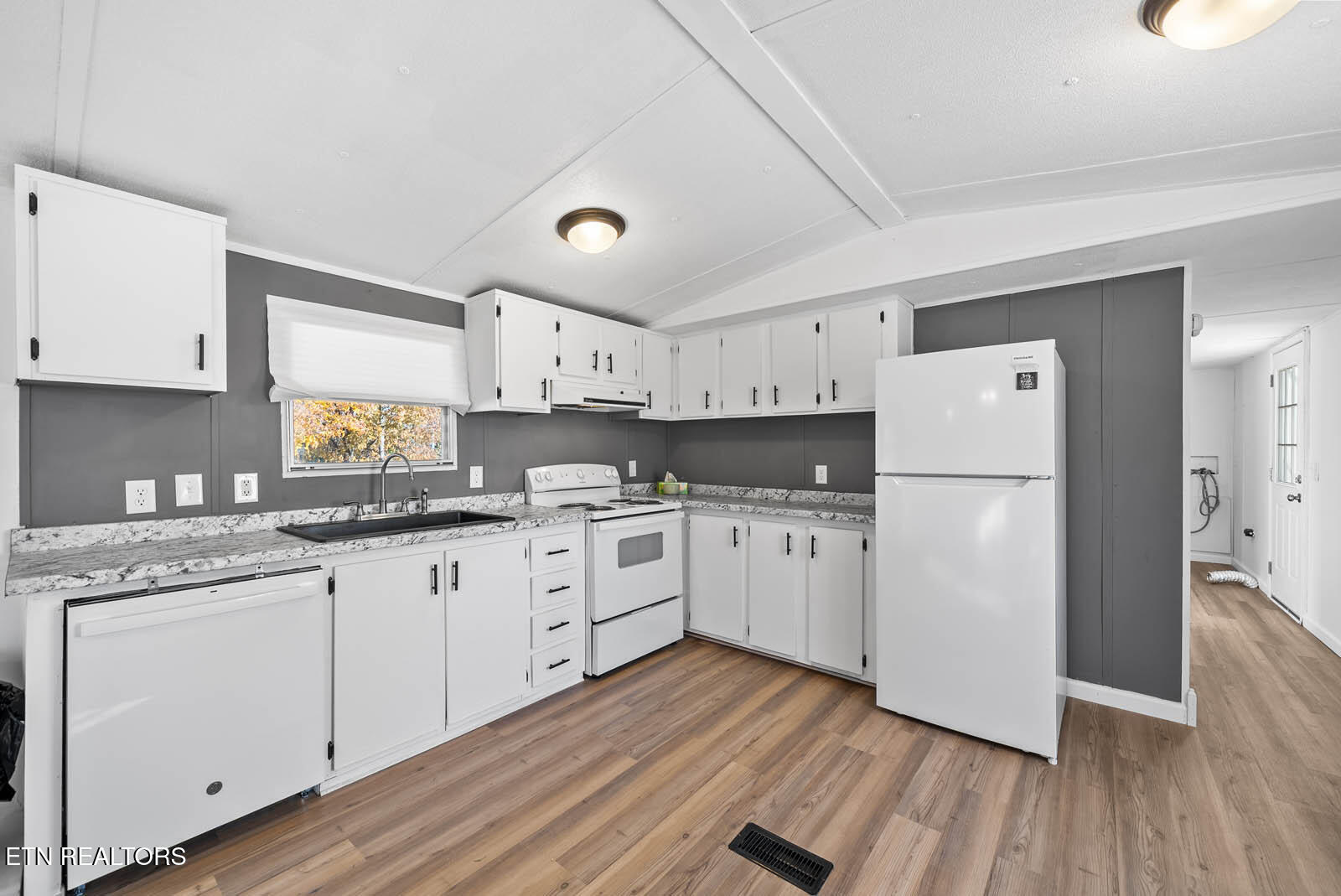 804 Vandever Road Crossville TN 38572