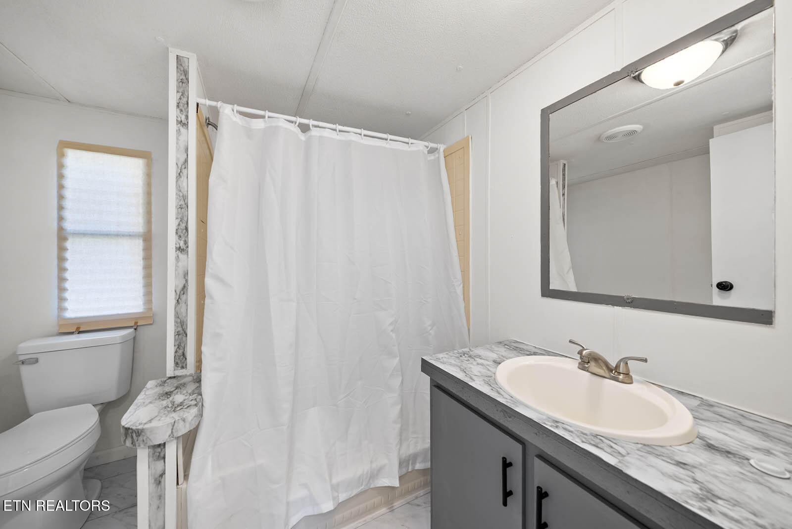 804 Vandever Road Crossville TN 38572