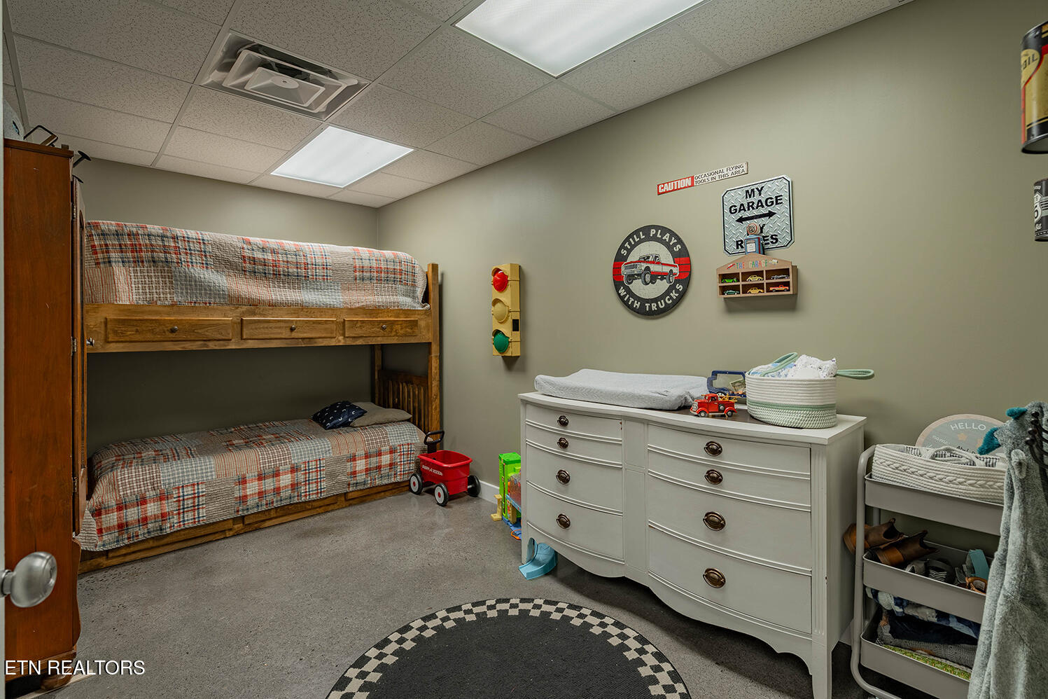 5112 Knoxville Highway Oliver Springs TN 37840
