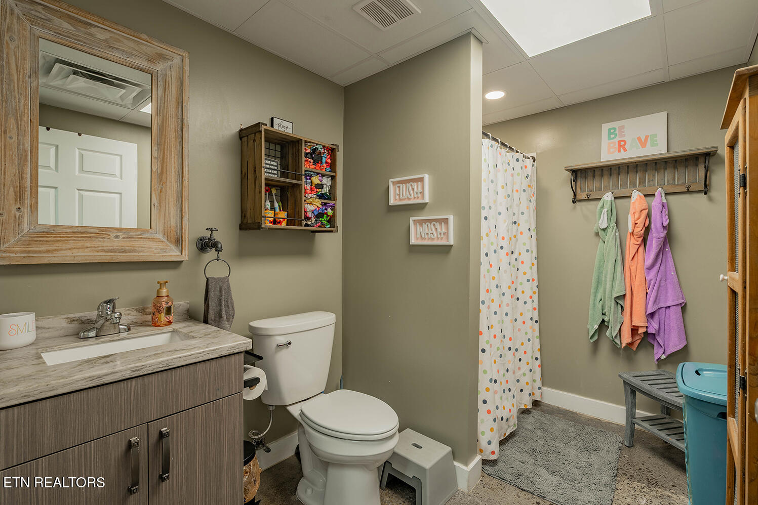 5112 Knoxville Highway Oliver Springs TN 37840