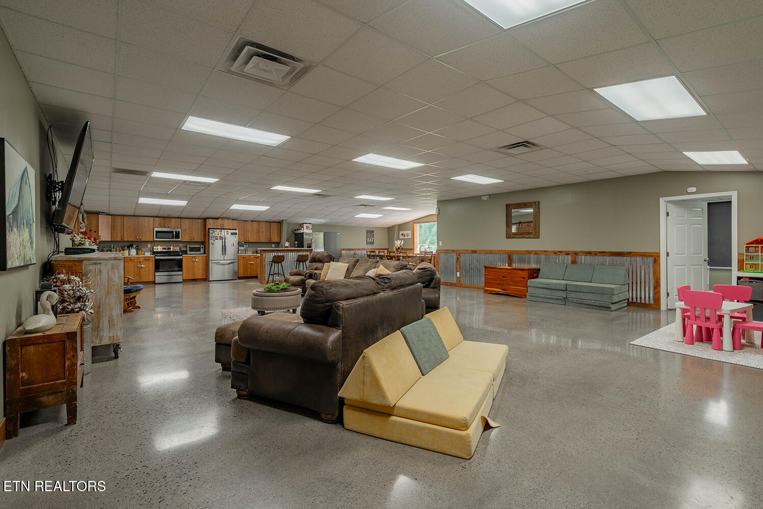 5112 Knoxville Highway Oliver Springs TN 37840