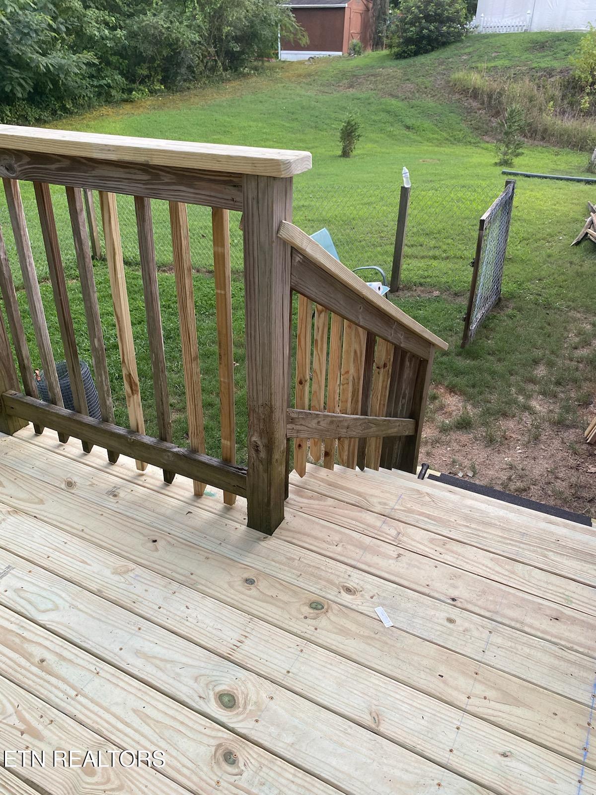 117 Loggers Lane Clinton TN 37716