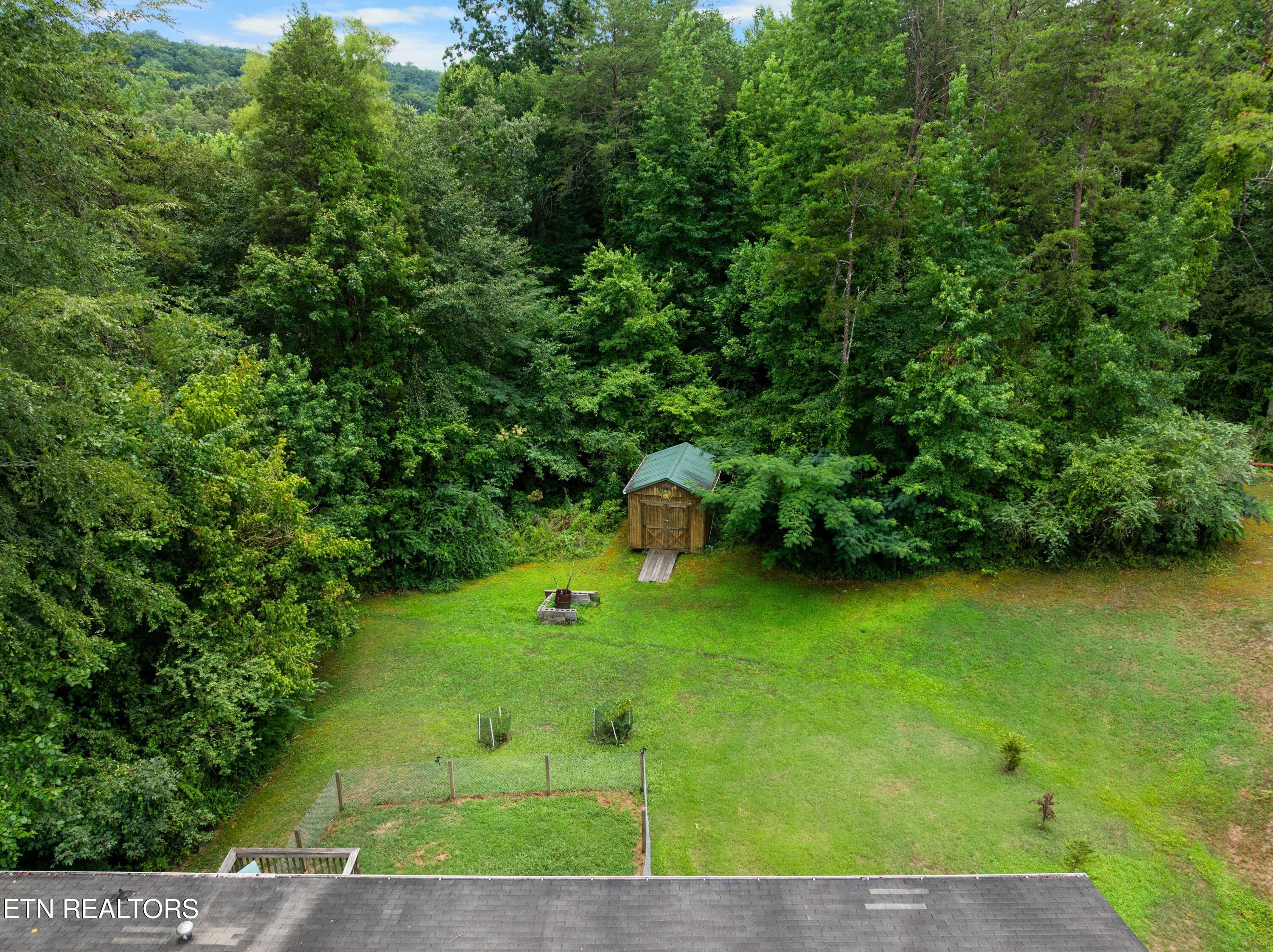 117 Loggers Lane Clinton TN 37716