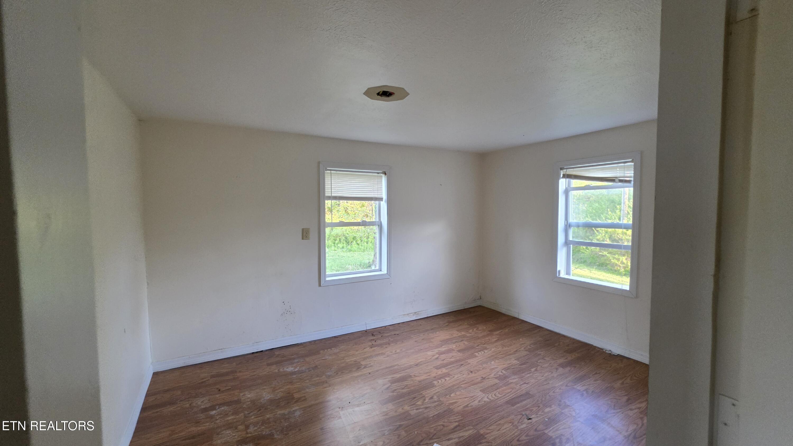 671 Williams Creek Road Oneida TN 37841