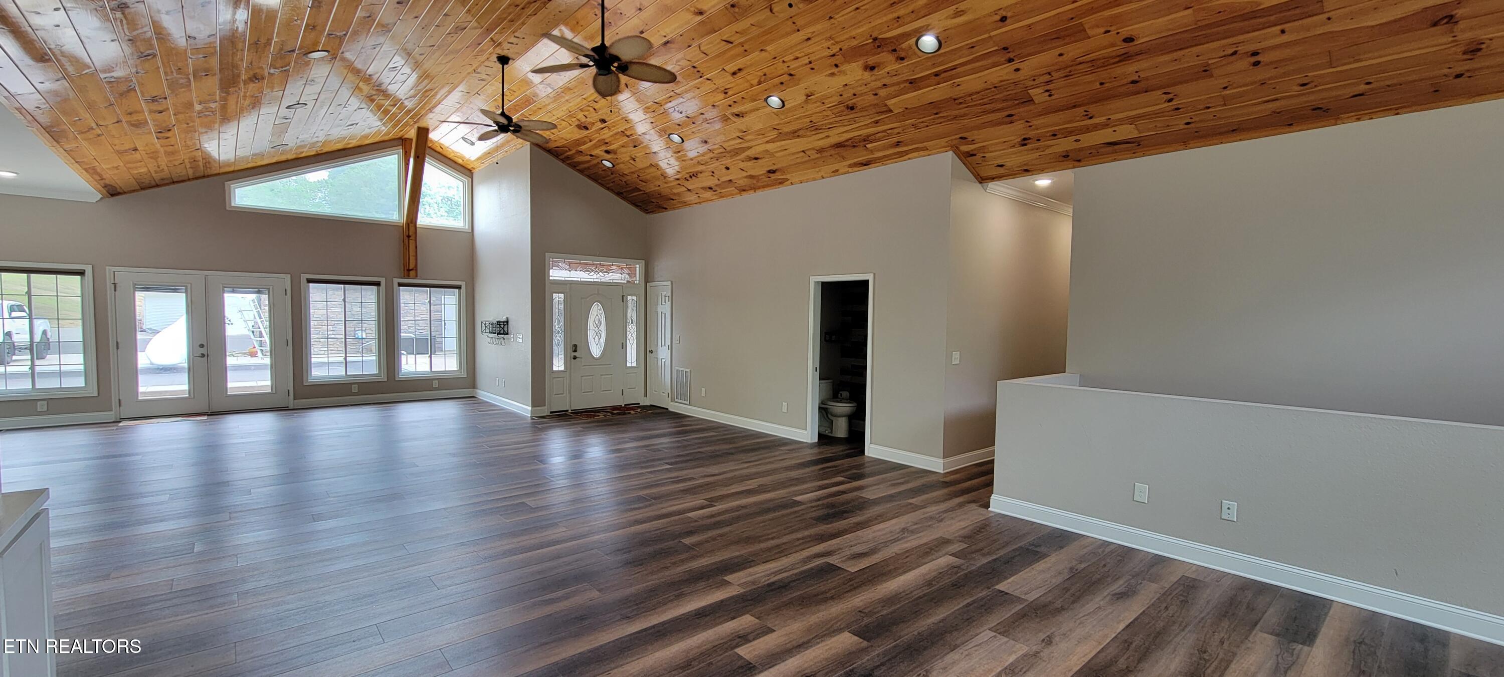 115 Jones Lane Clinton TN 37716