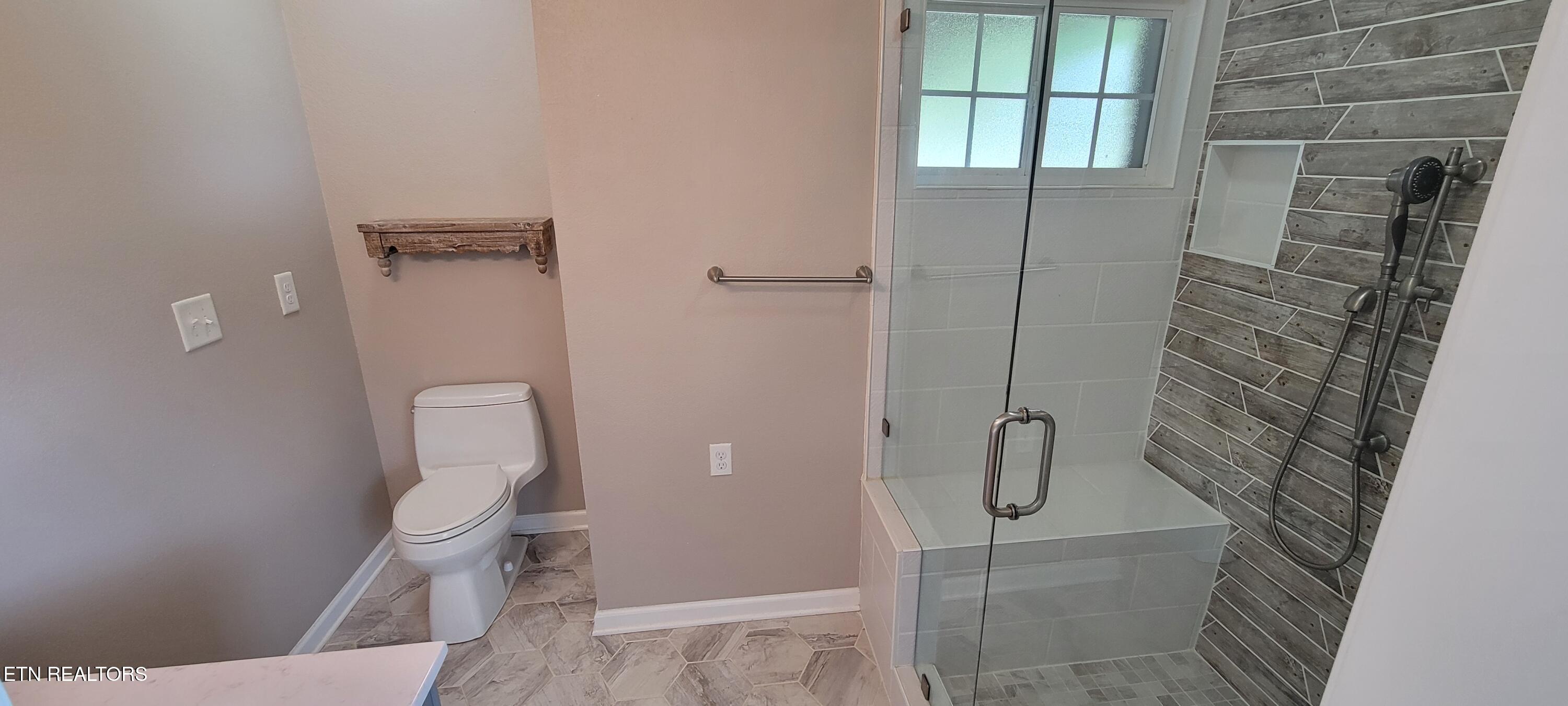 115 Jones Lane Clinton TN 37716