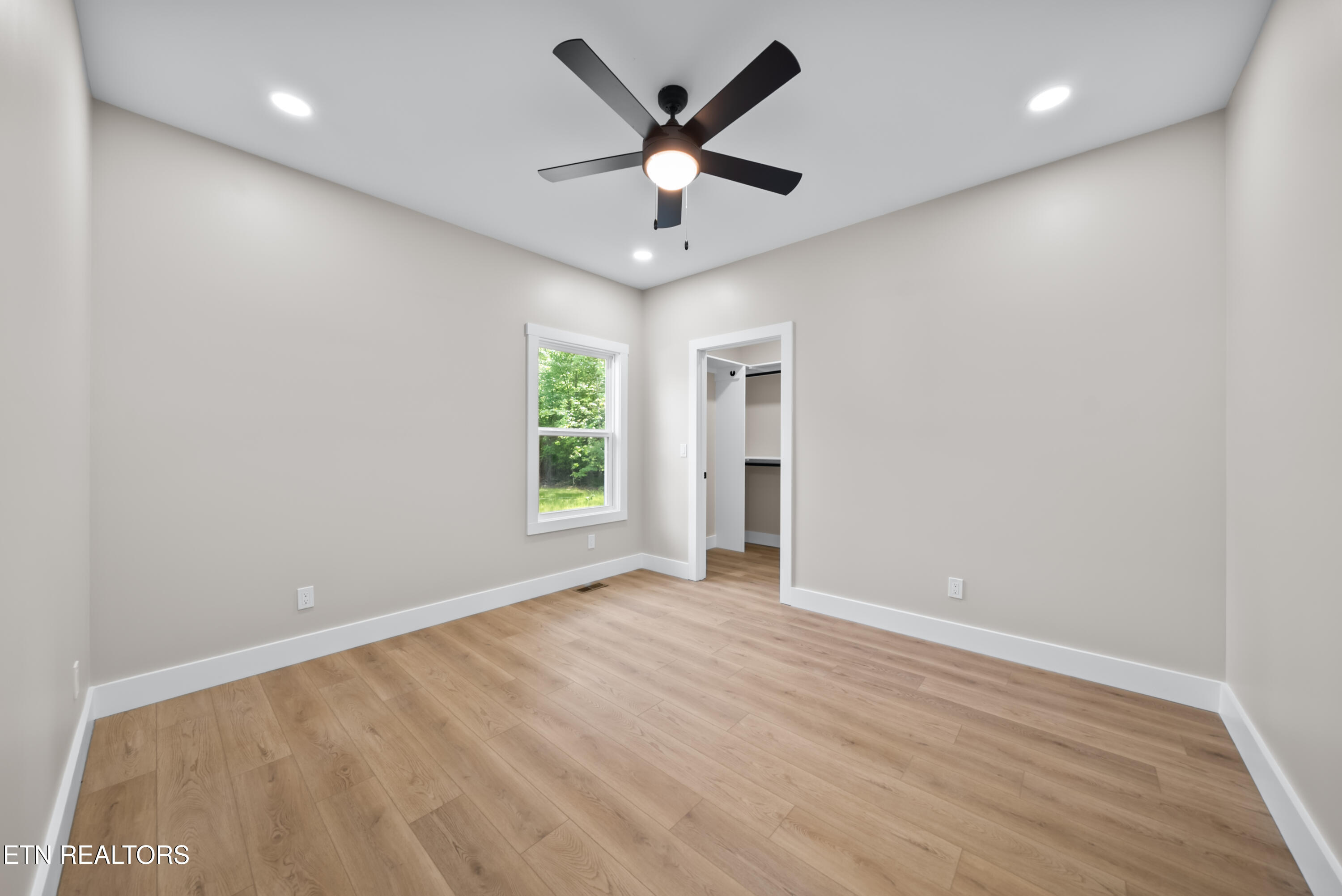 142 Hawes Circle Crossville TN 38558