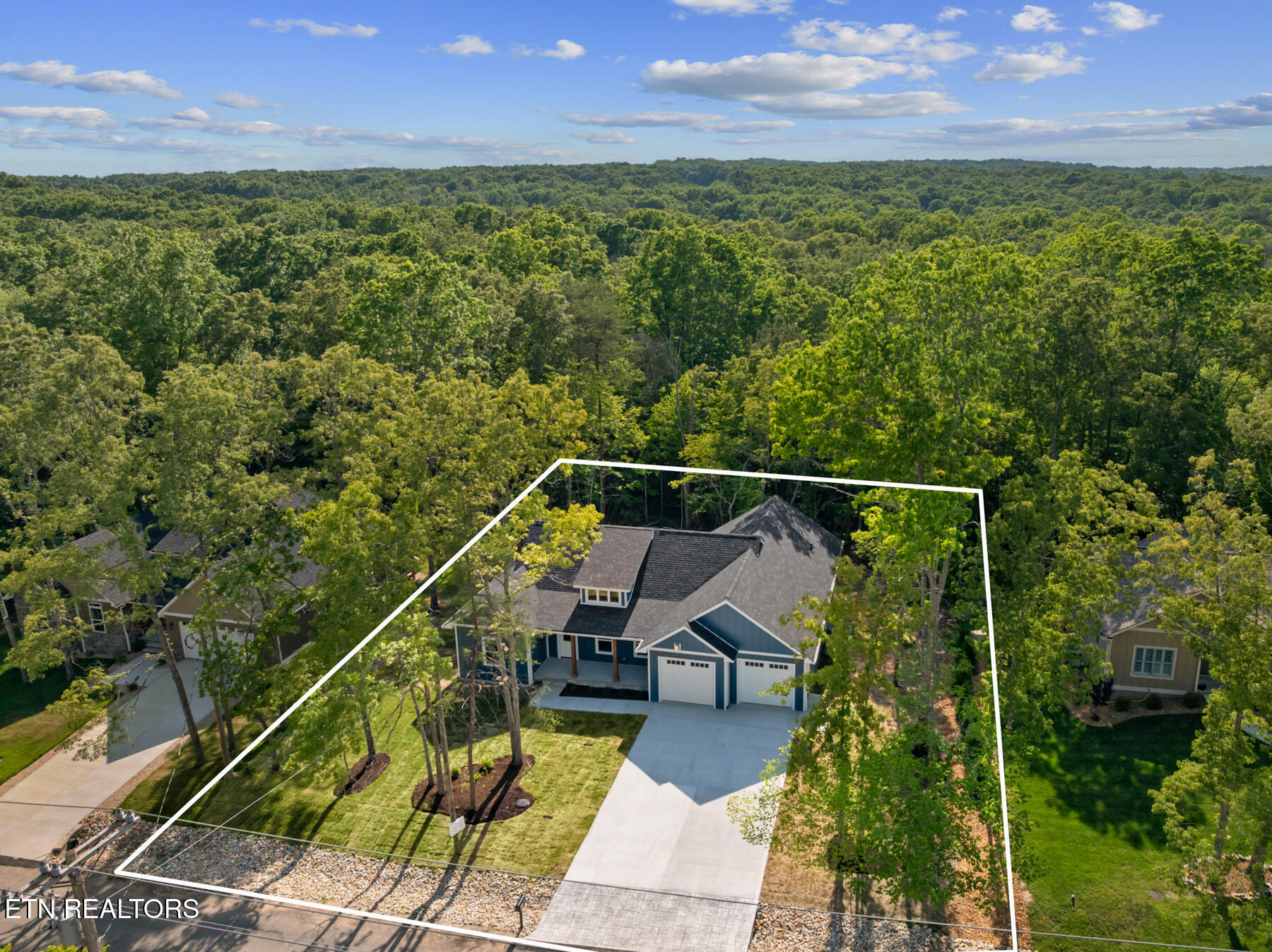 142 Hawes Circle Crossville TN 38558