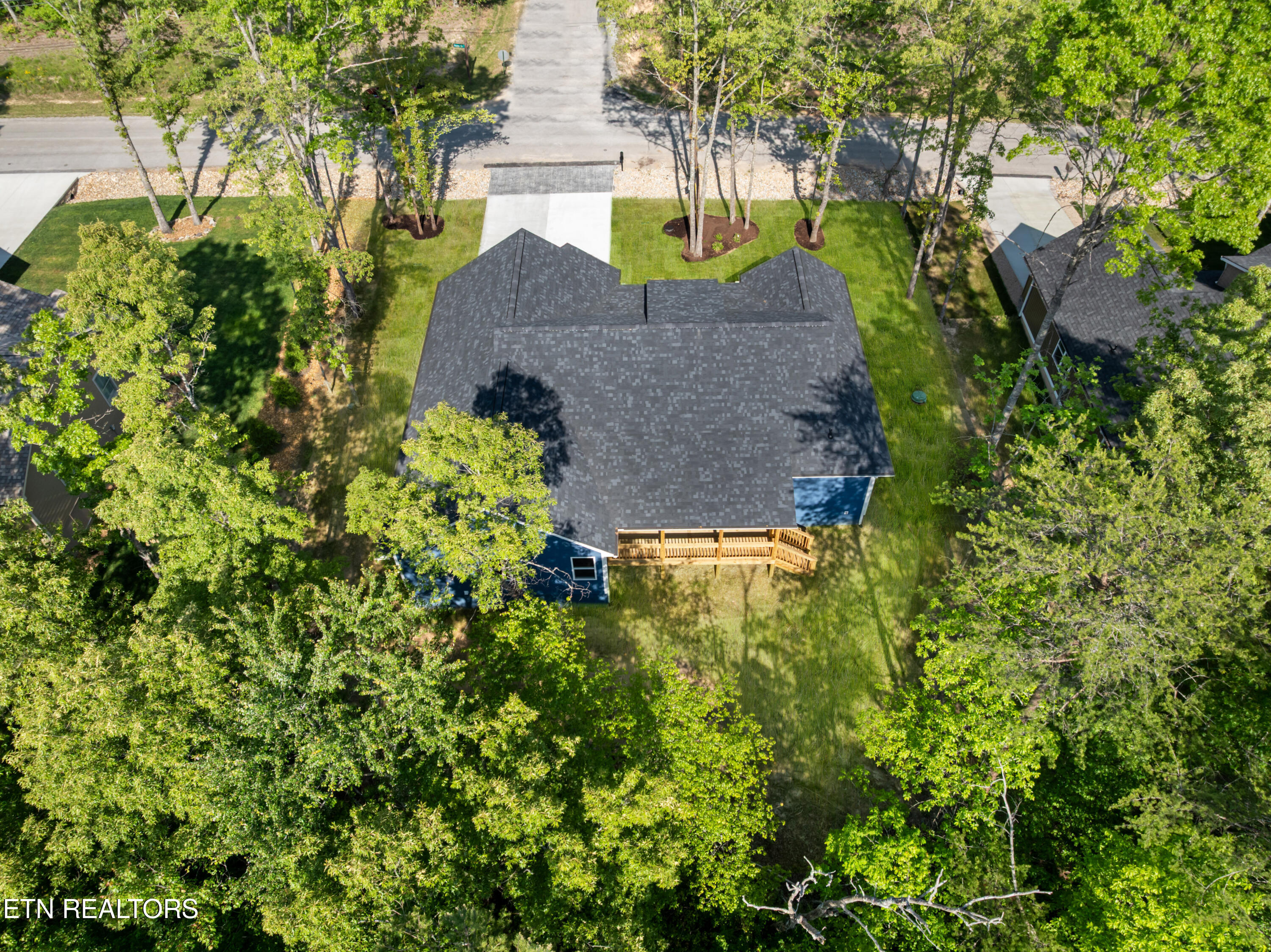 142 Hawes Circle Crossville TN 38558