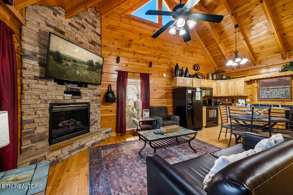2040 Cougar Crossing Way Sevierville TN 37862