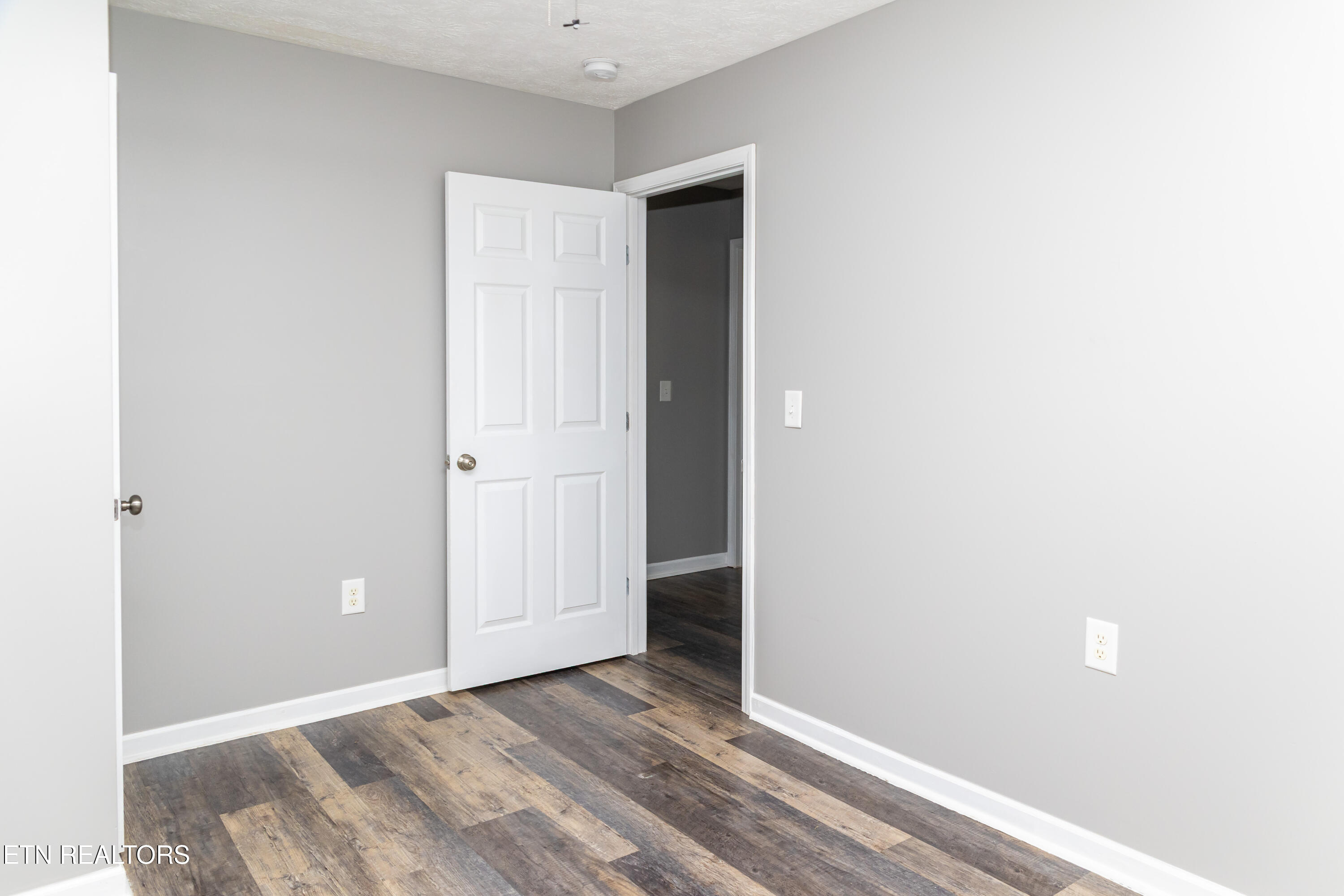 1909 Heather Lea Drive Sevierville TN 37876