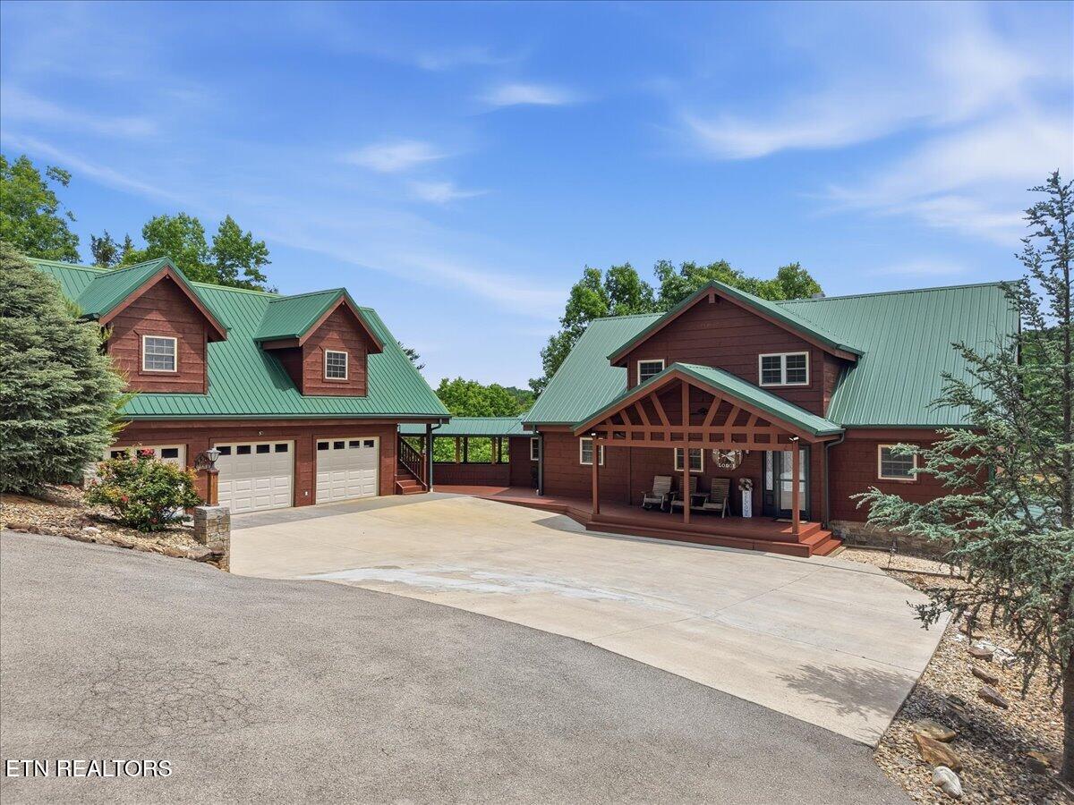 1836 Range Road Dandridge TN 37725