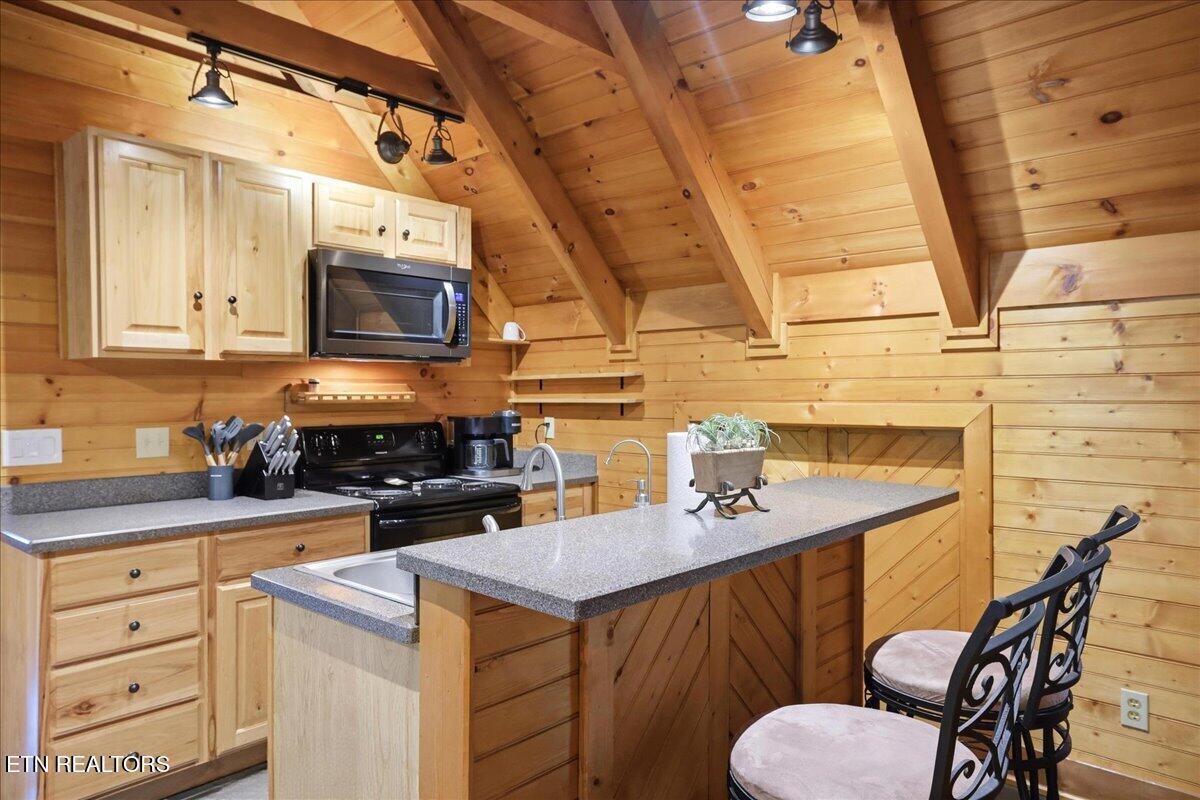 1836 Range Road Dandridge TN 37725