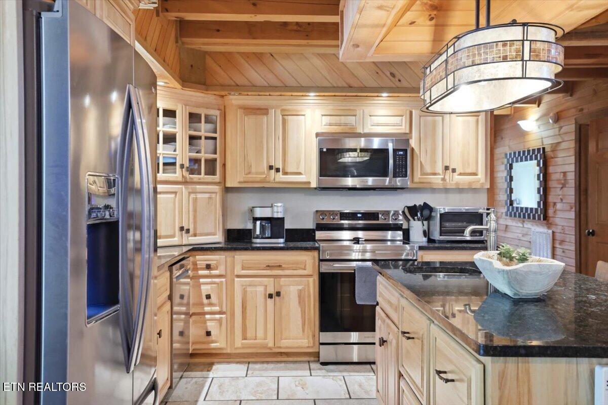 1836 Range Road Dandridge TN 37725
