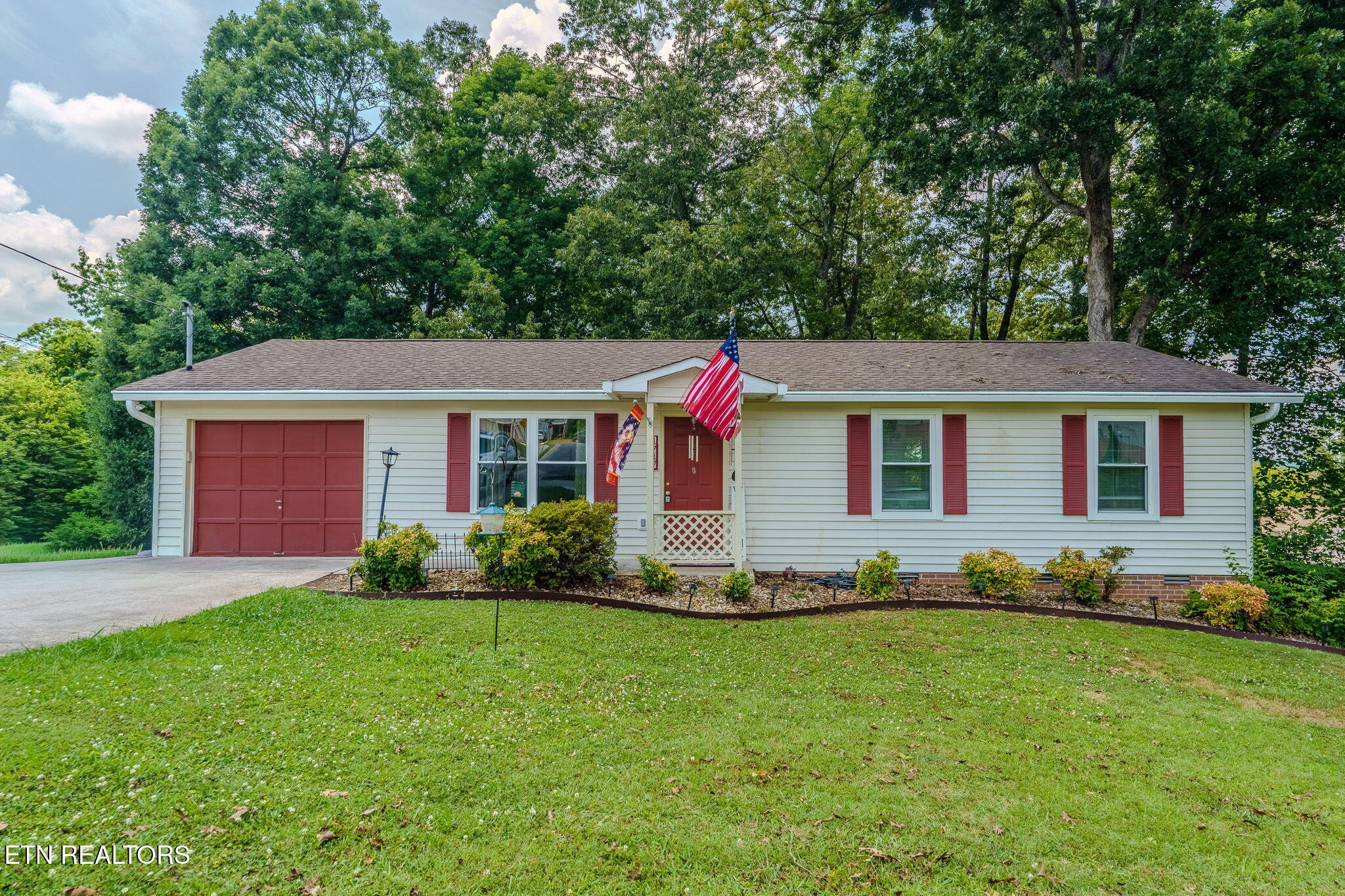1717 Jett Road Maryville TN 37804