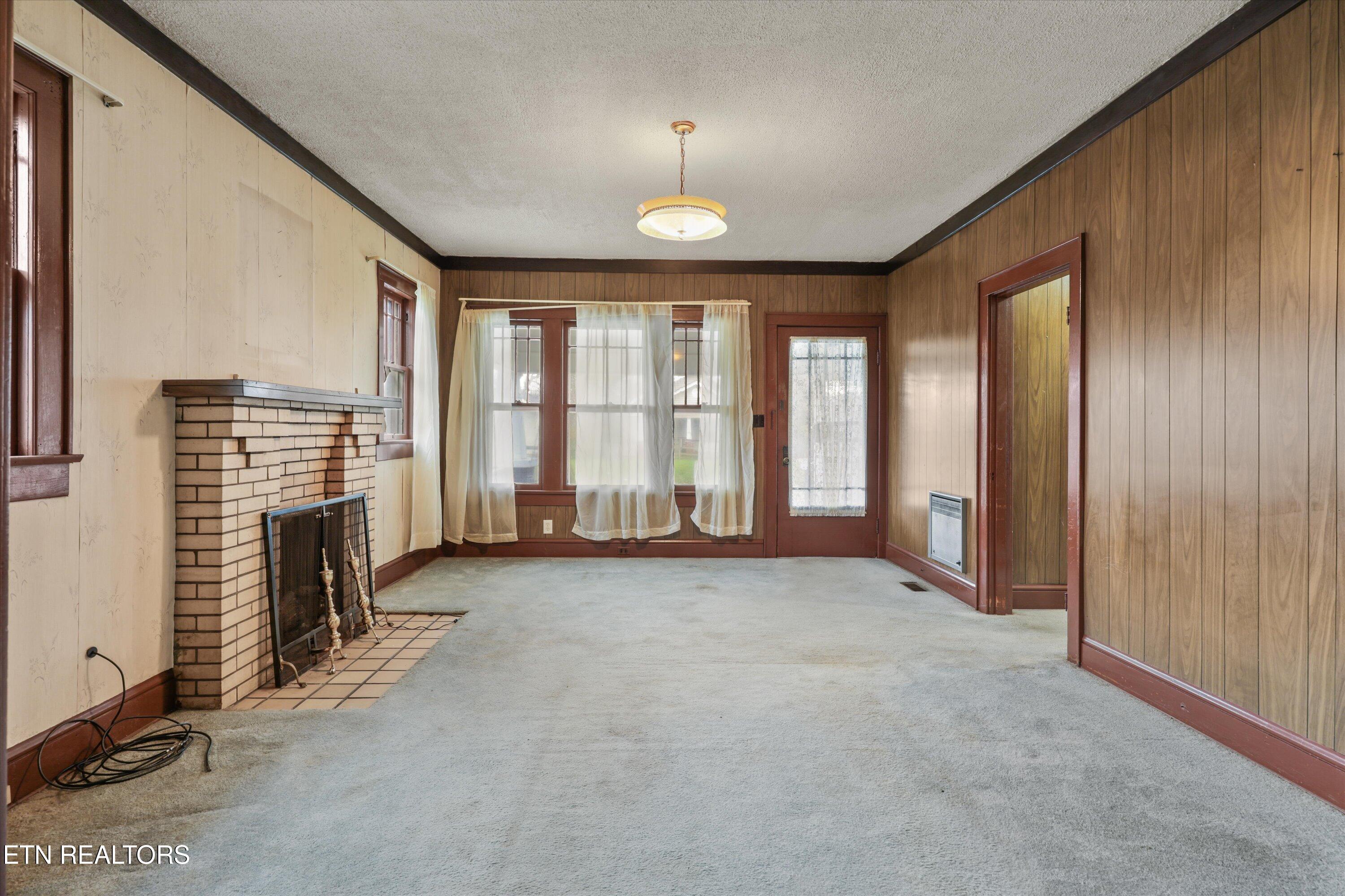 4133 Holston Drive Knoxville TN 37914