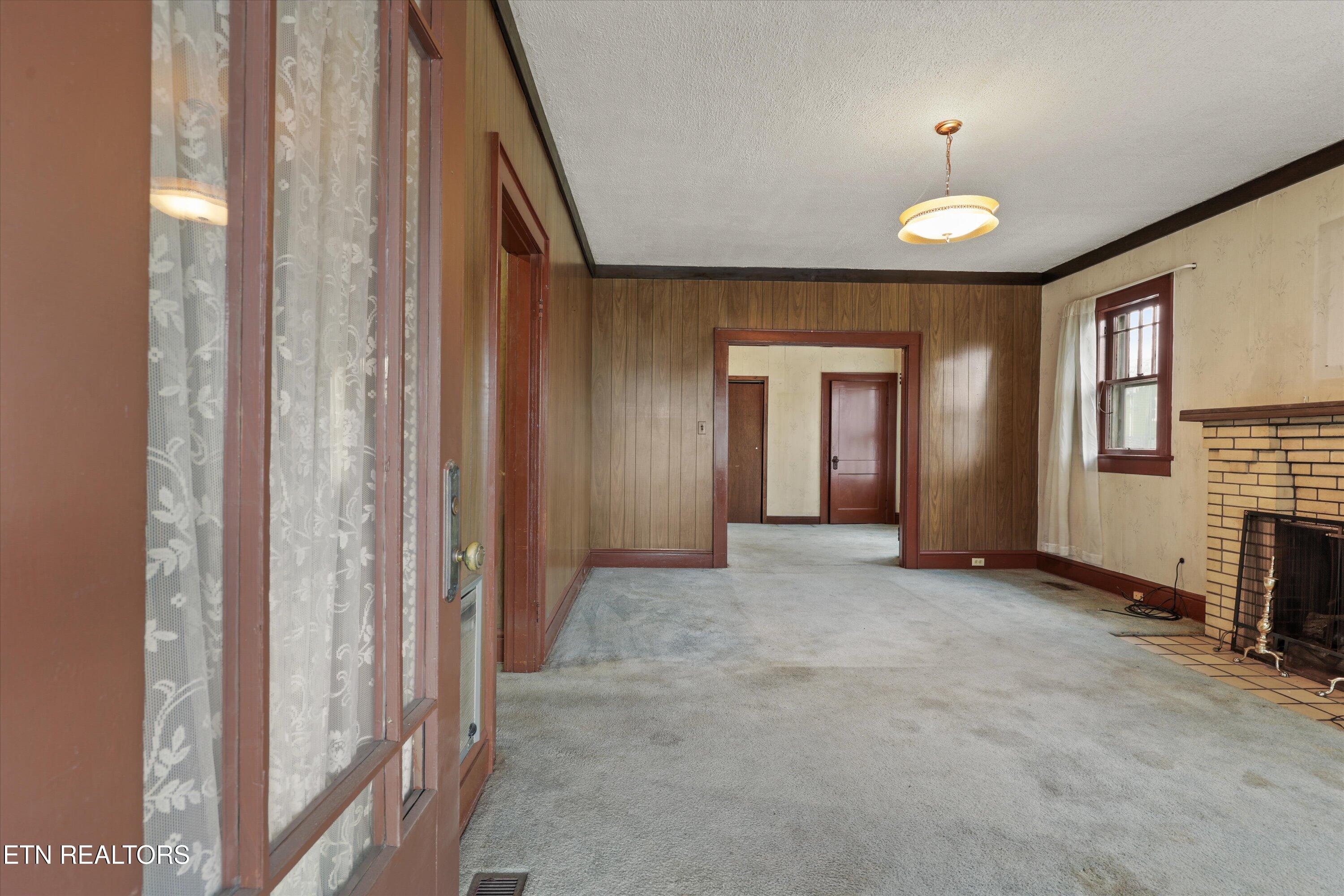 4133 Holston Drive Knoxville TN 37914