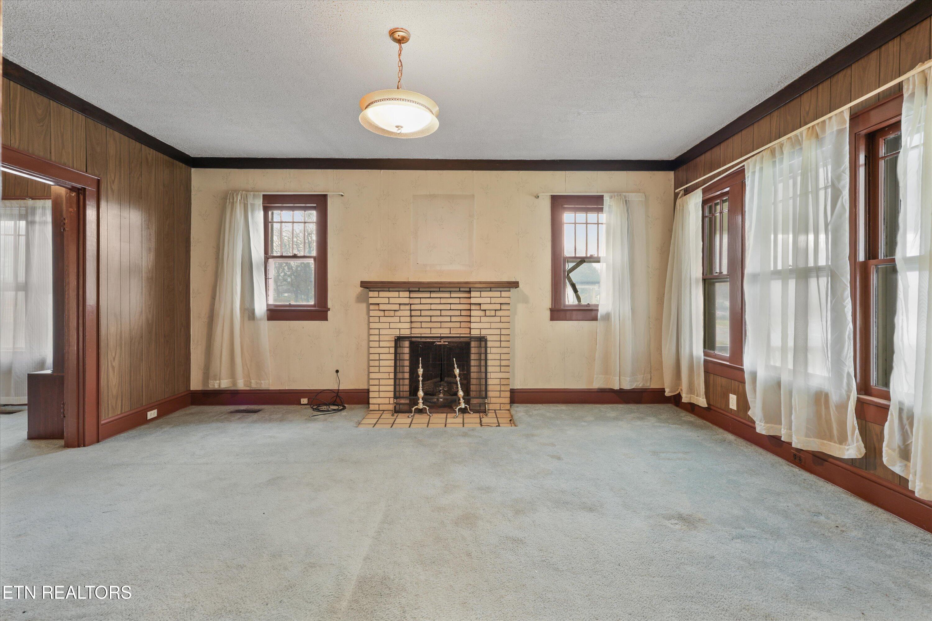 4133 Holston Drive Knoxville TN 37914
