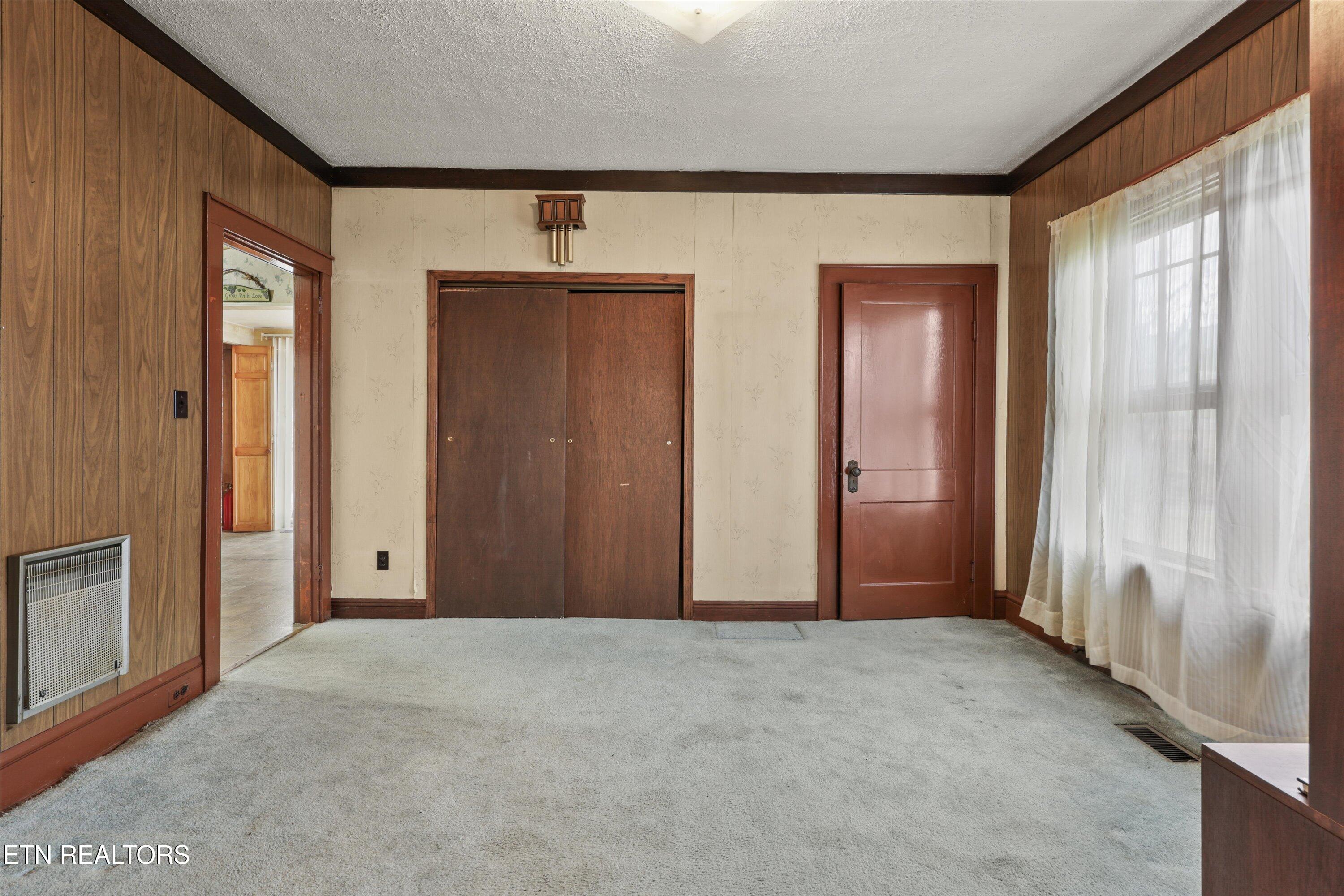 4133 Holston Drive Knoxville TN 37914