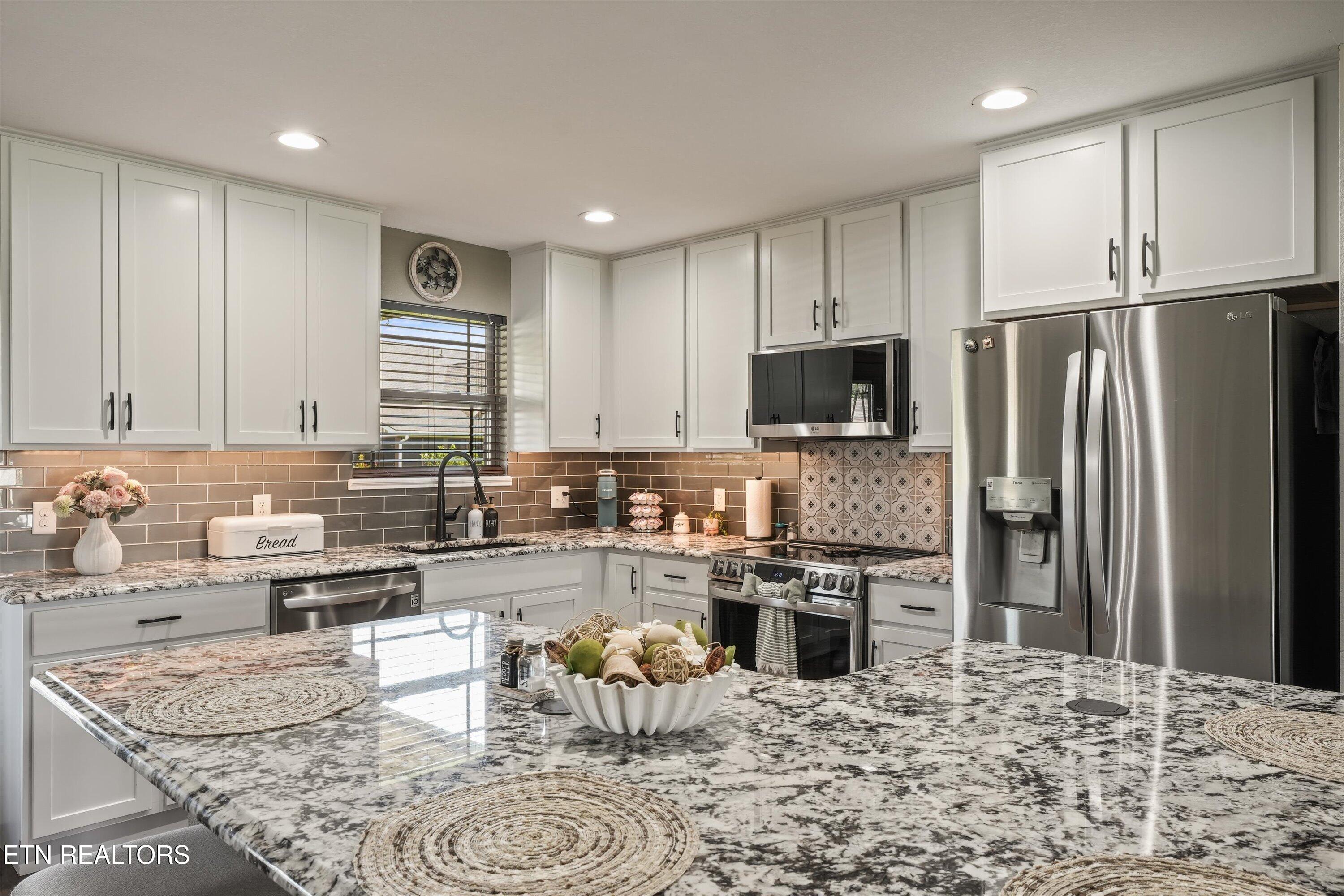 1619 Cascading Falls Lane Sevierville TN 37876