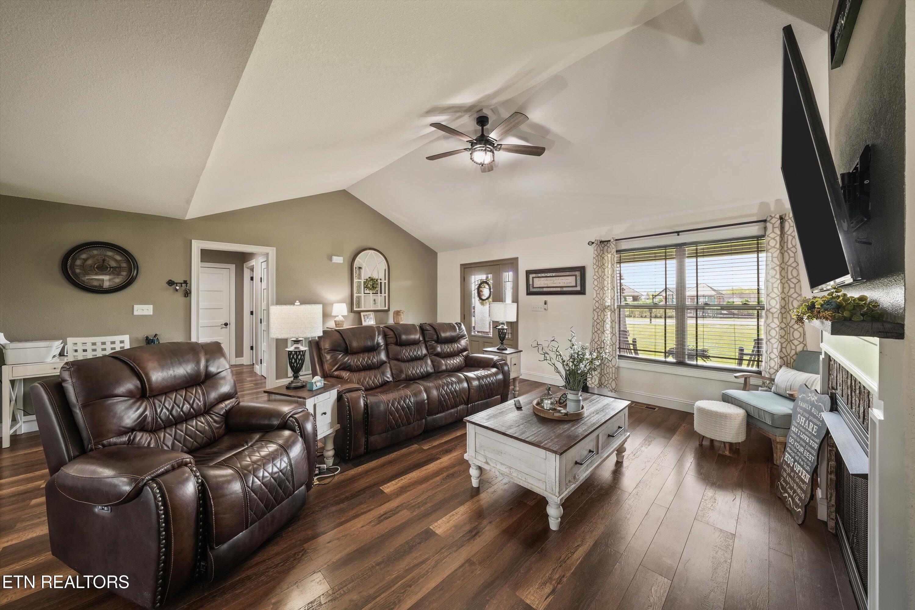 1619 Cascading Falls Lane Sevierville TN 37876