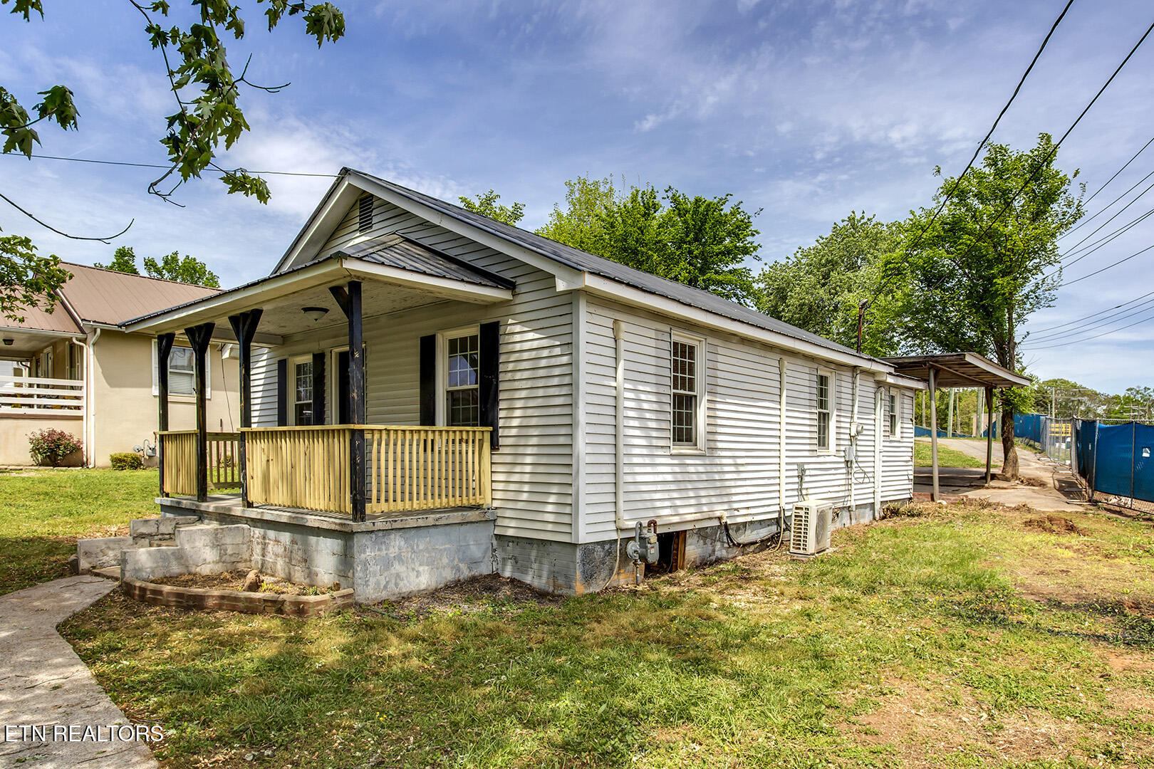 1315 Grove Street Loudon TN 37774