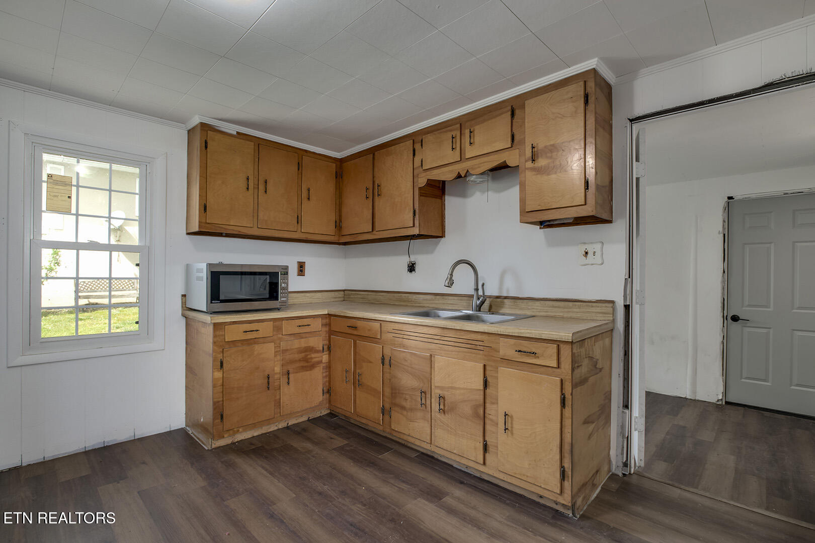 1315 Grove Street Loudon TN 37774