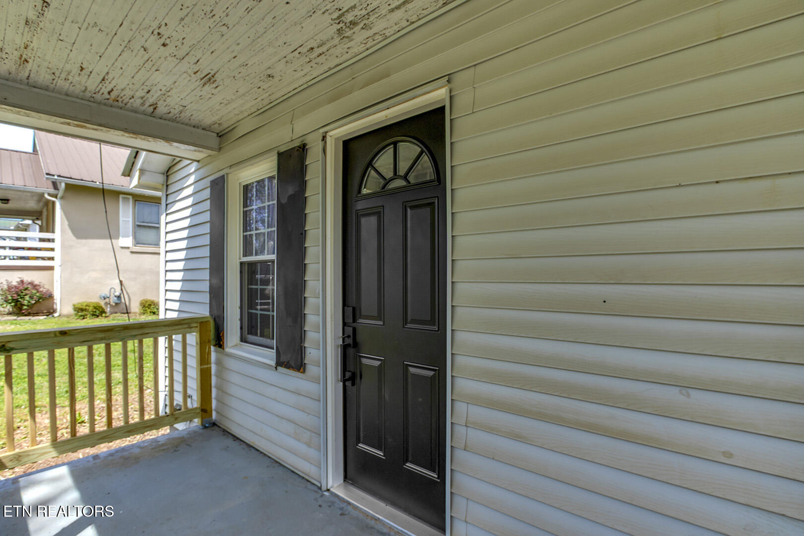 1315 Grove Street Loudon TN 37774