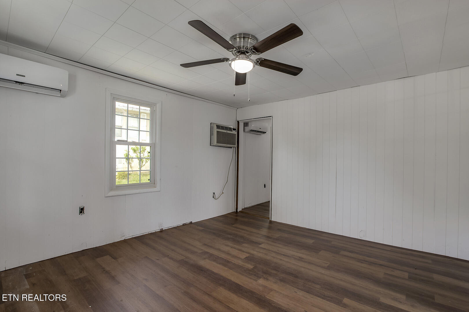 1315 Grove Street Loudon TN 37774