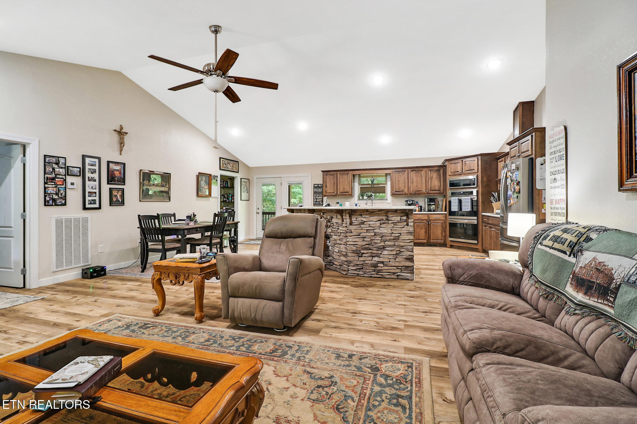 68 Buffalo Cove Lane Jamestown TN 38556