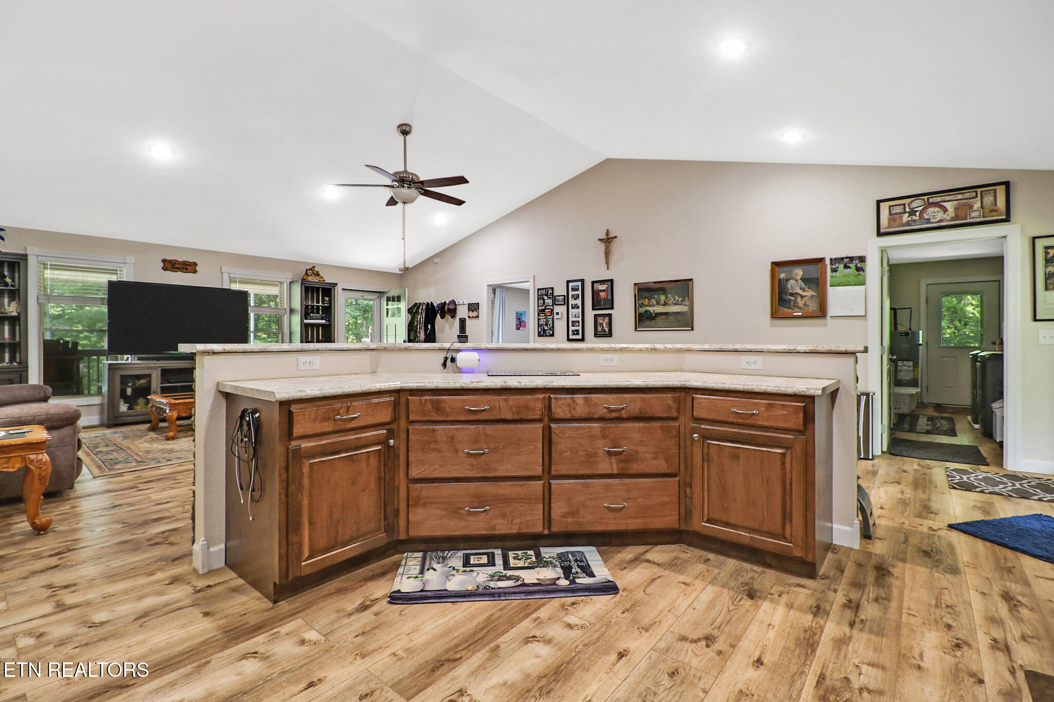 68 Buffalo Cove Lane Jamestown TN 38556