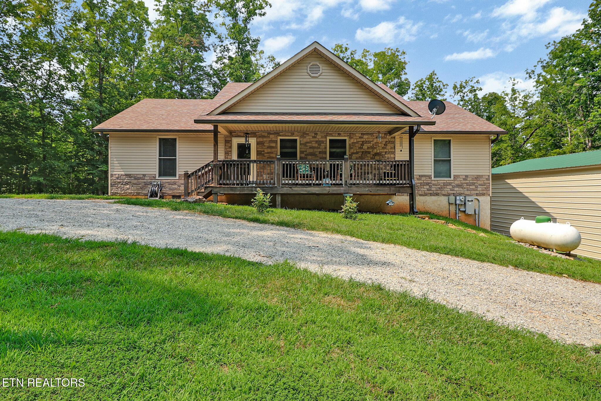 68 Buffalo Cove Lane Jamestown TN 38556