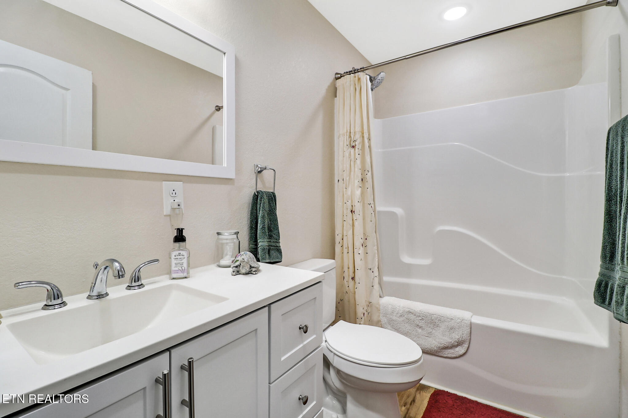 68 Buffalo Cove Lane Jamestown TN 38556