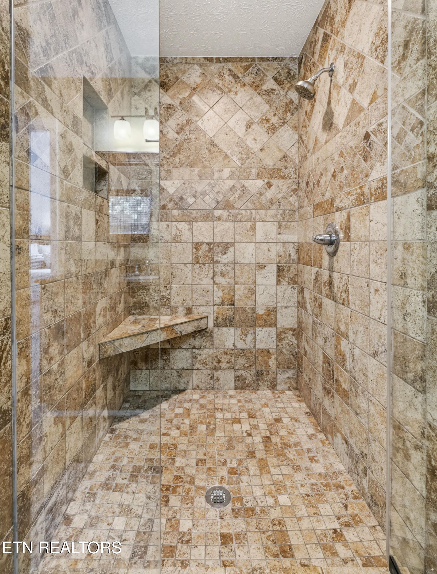 8821 Quails Bend Lane Knoxville TN 37923