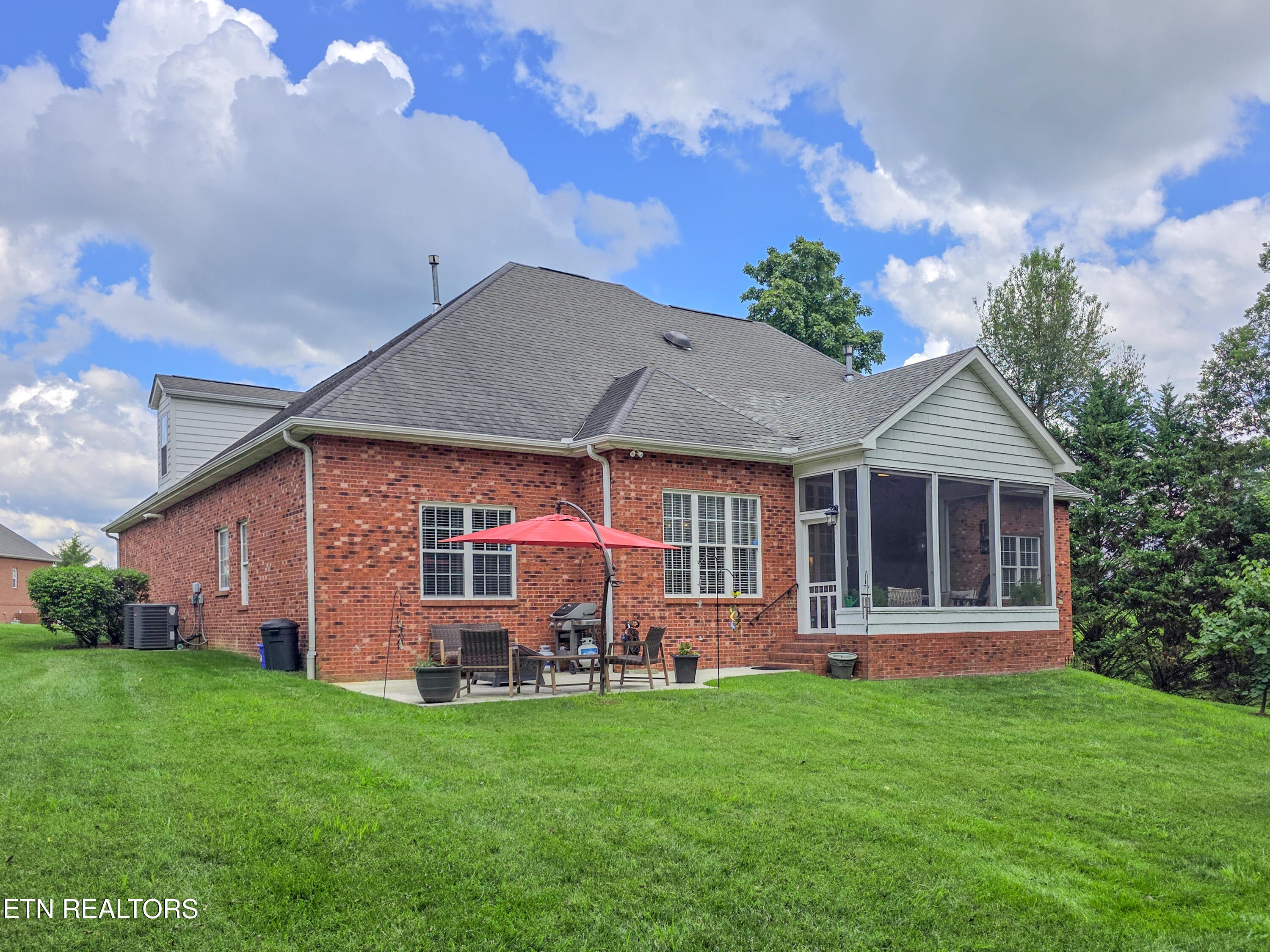 3809 Holly Berry Drive Knoxville TN 37938