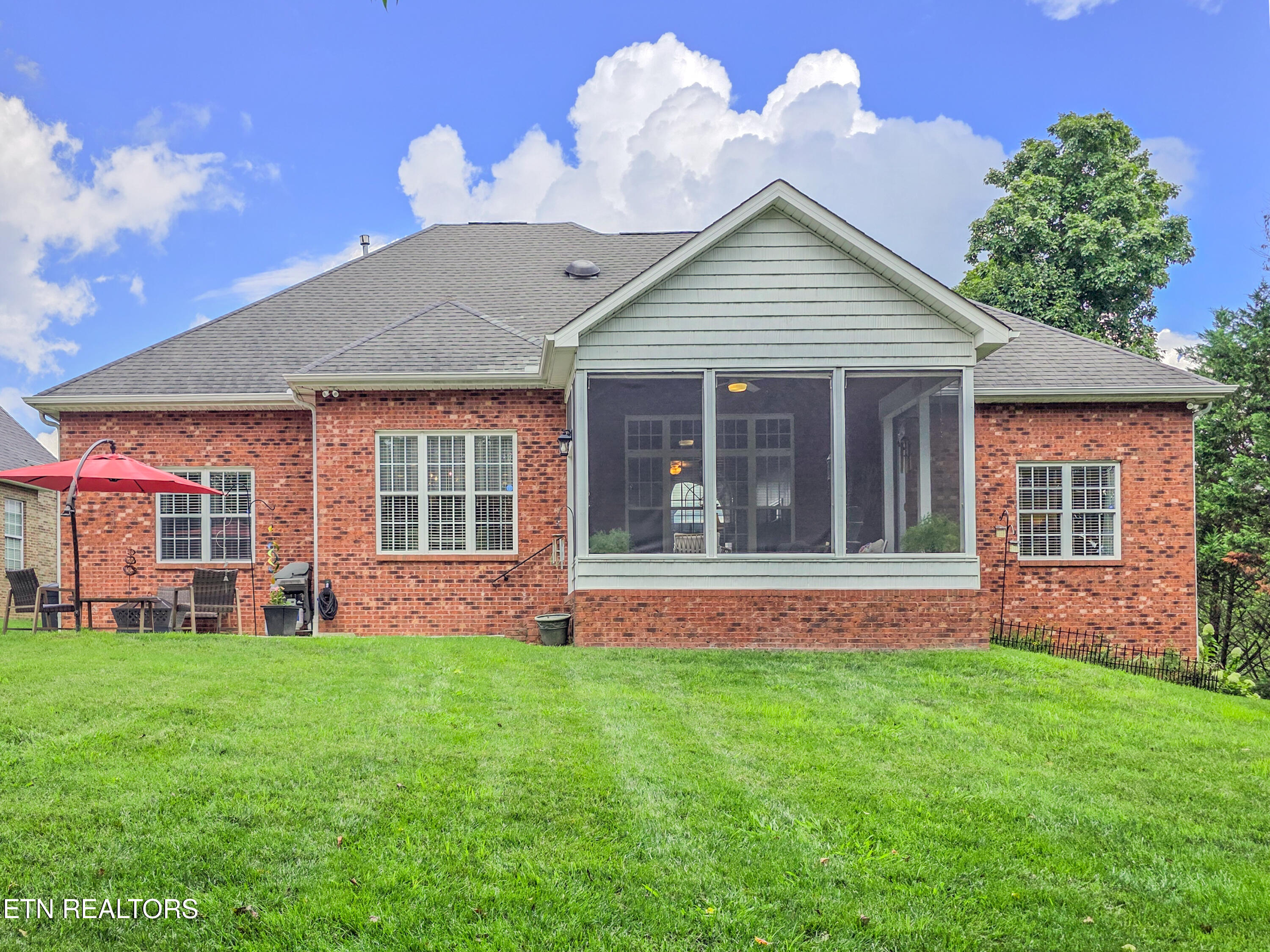 3809 Holly Berry Drive Knoxville TN 37938