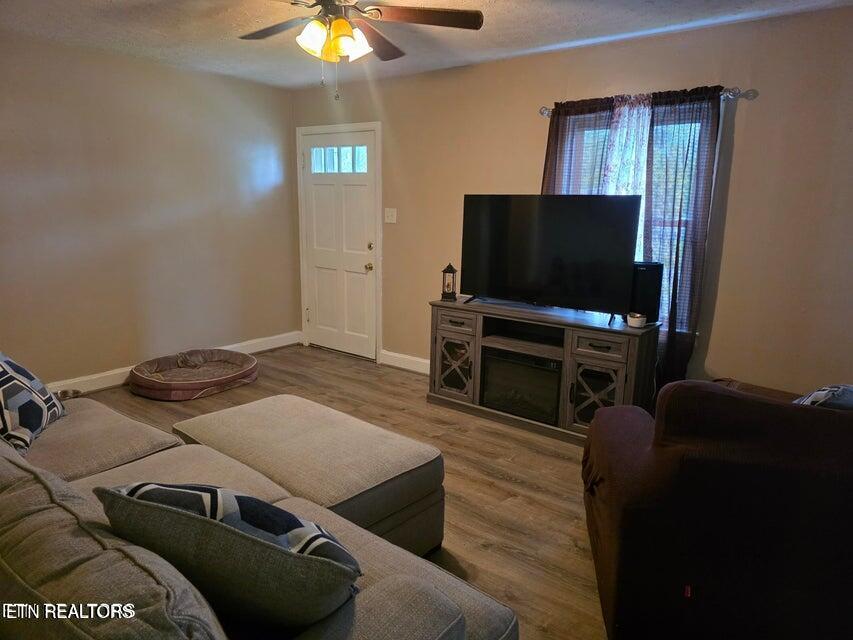 404 E 4th Street Lafollette TN 37766