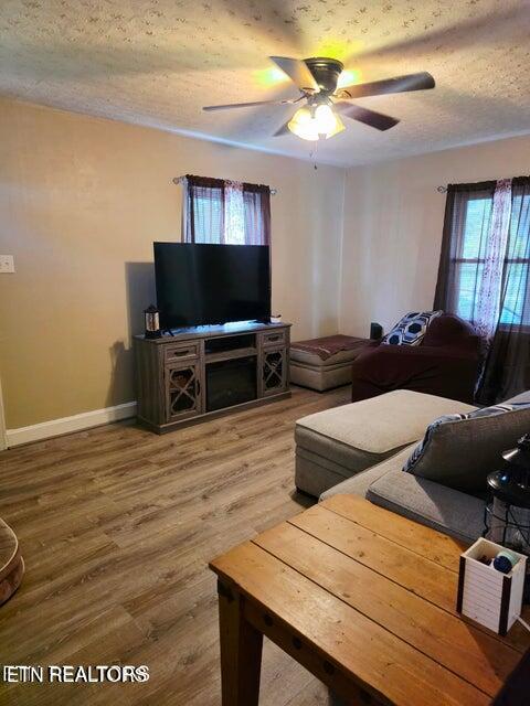 404 E 4th Street Lafollette TN 37766