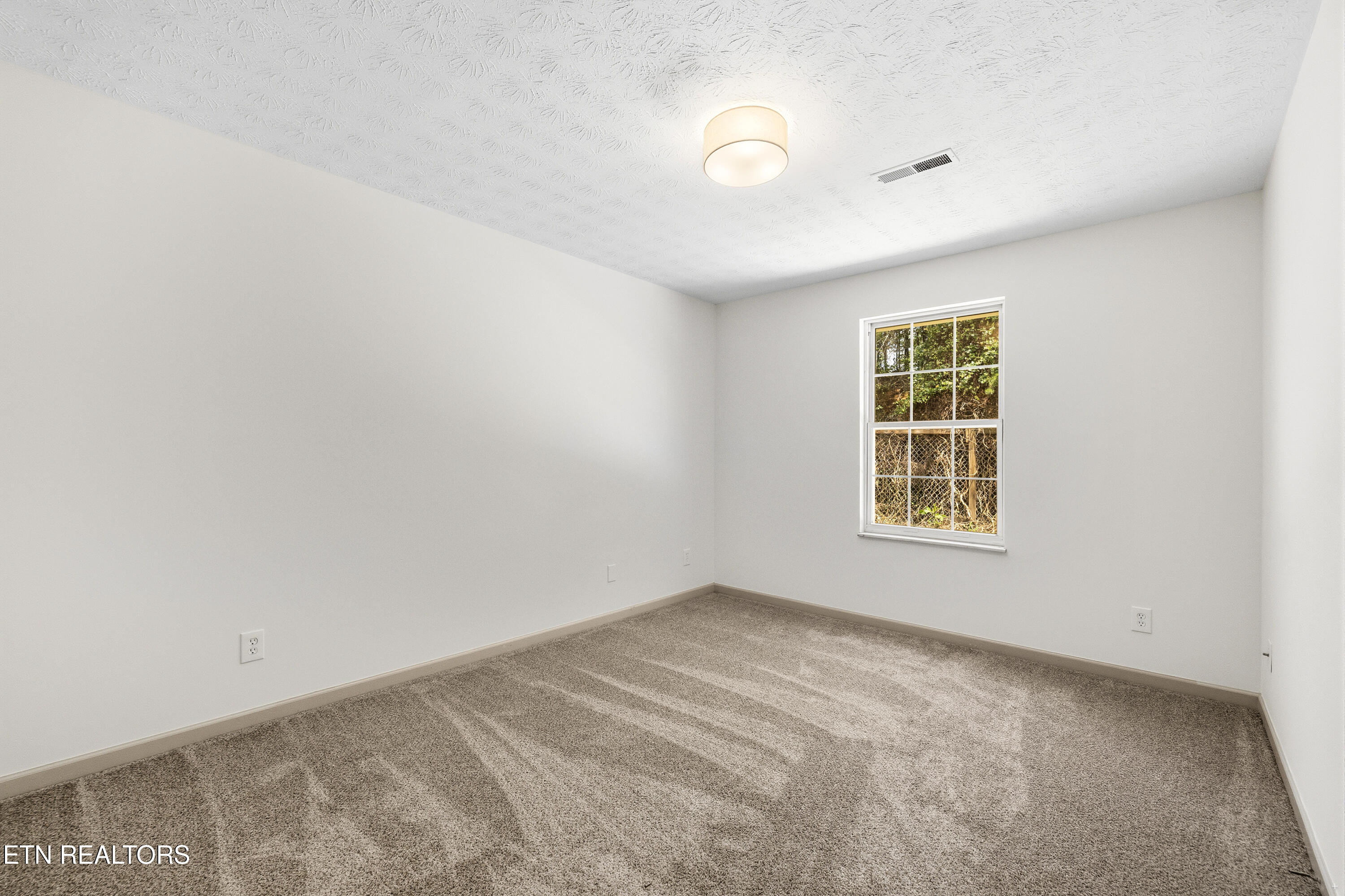 7545 Lyle Bend Lane Knoxville TN 37918