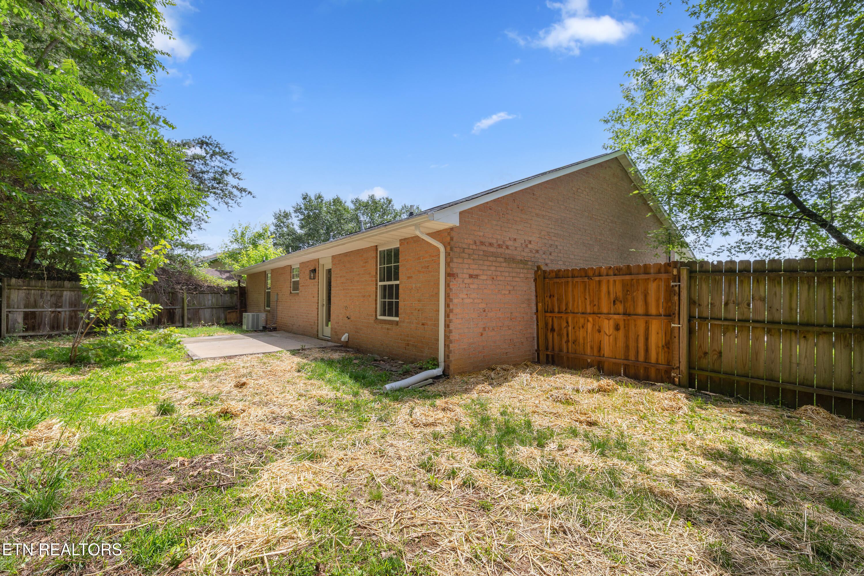 7545 Lyle Bend Lane Knoxville TN 37918