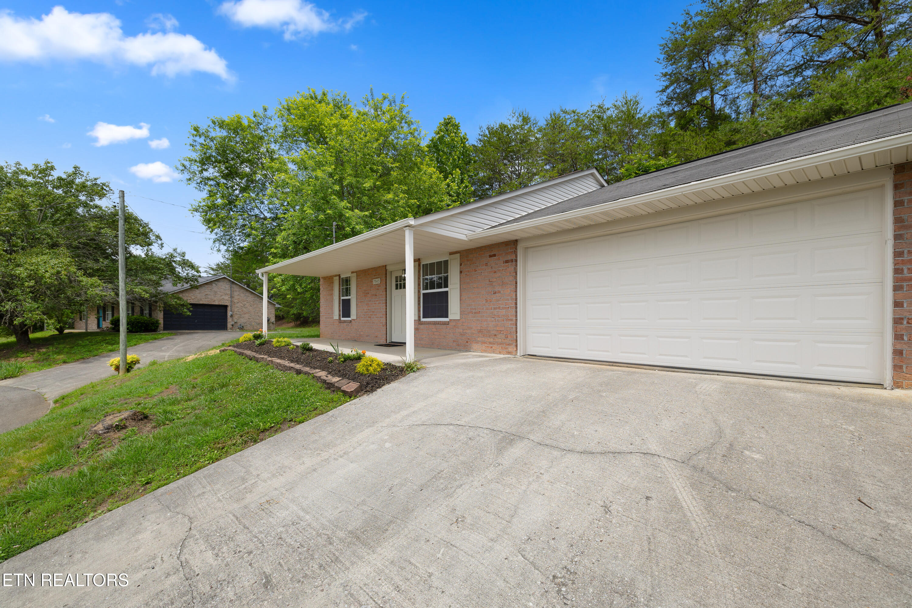 7545 Lyle Bend Lane Knoxville TN 37918