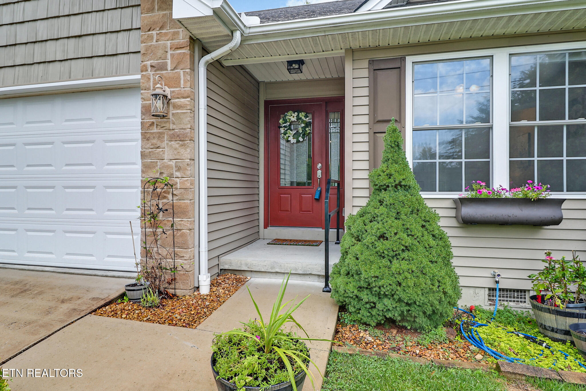 10 Dickens Lane Fairfield Glade TN 38558