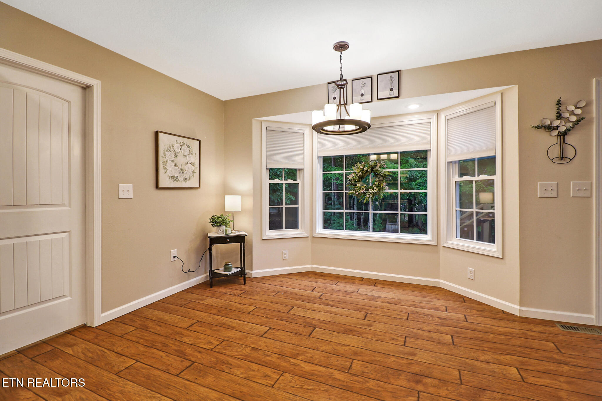 10 Dickens Lane Fairfield Glade TN 38558