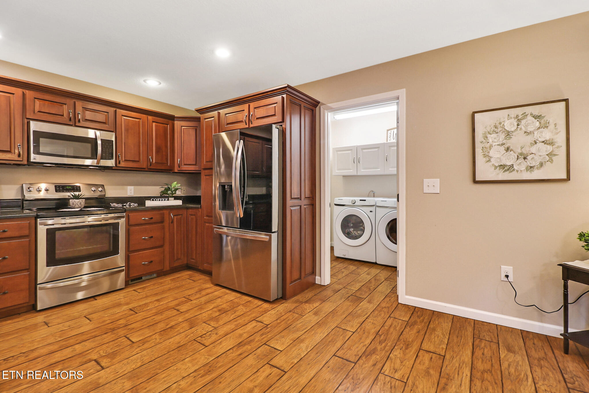 10 Dickens Lane Fairfield Glade TN 38558