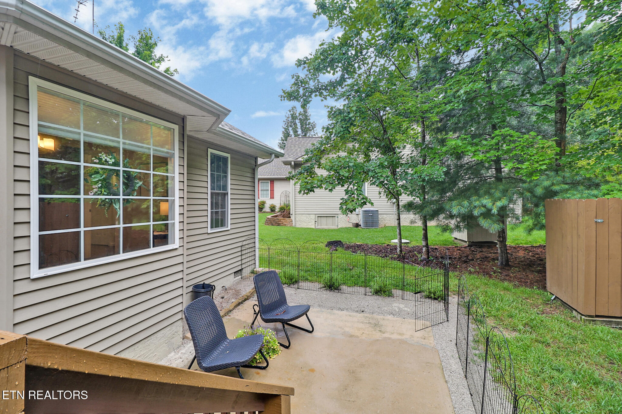 10 Dickens Lane Fairfield Glade TN 38558