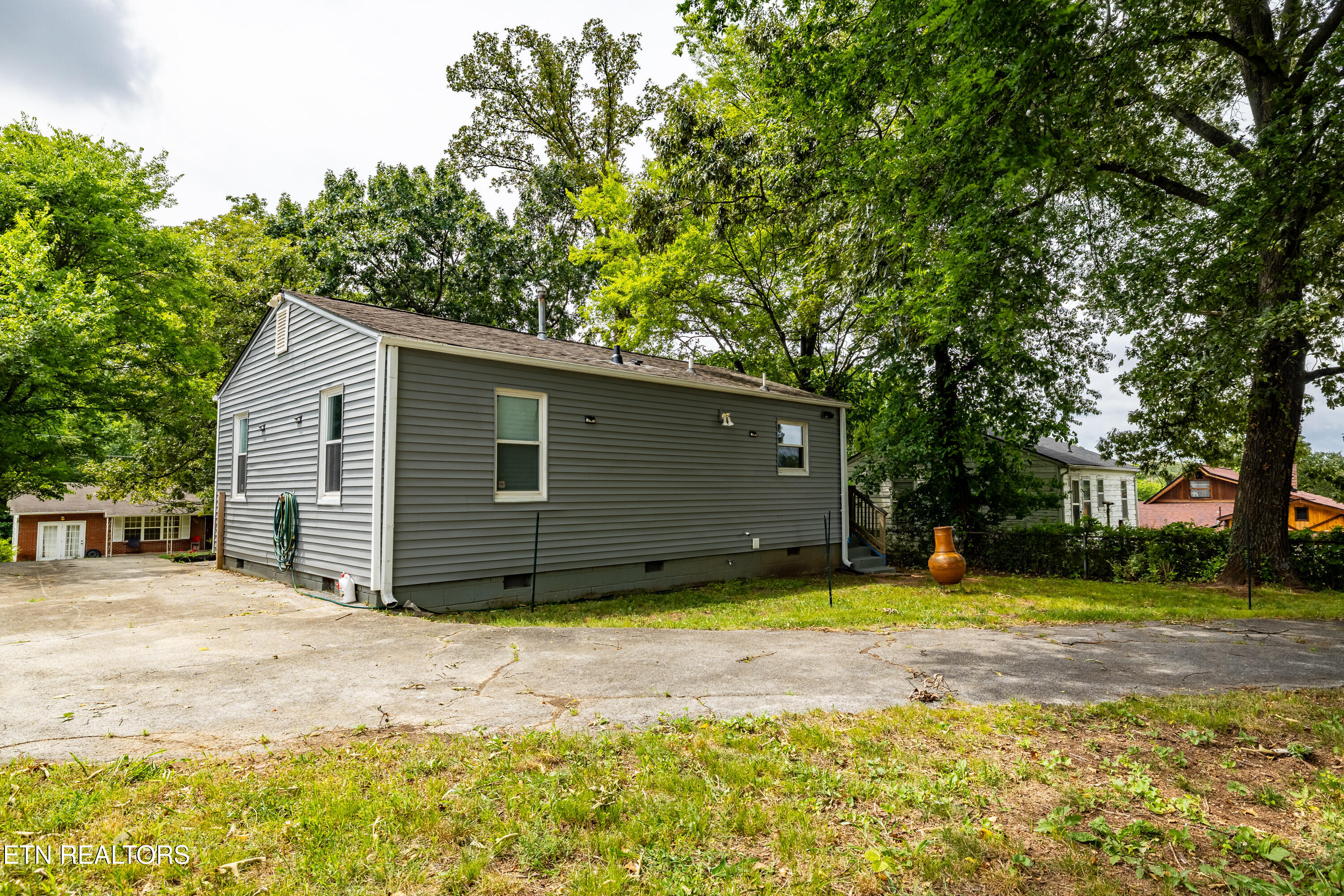 2819 Sunset Avenue Knoxville TN 37914